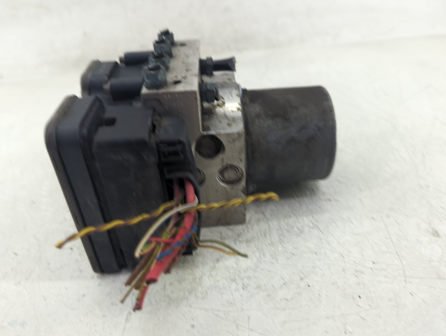 2019 Bmw X5 ABS Pump Control Module Replacement P/N:0265956169 2265106486 Fits OEM Used Auto Parts - Oemusedautoparts1.com