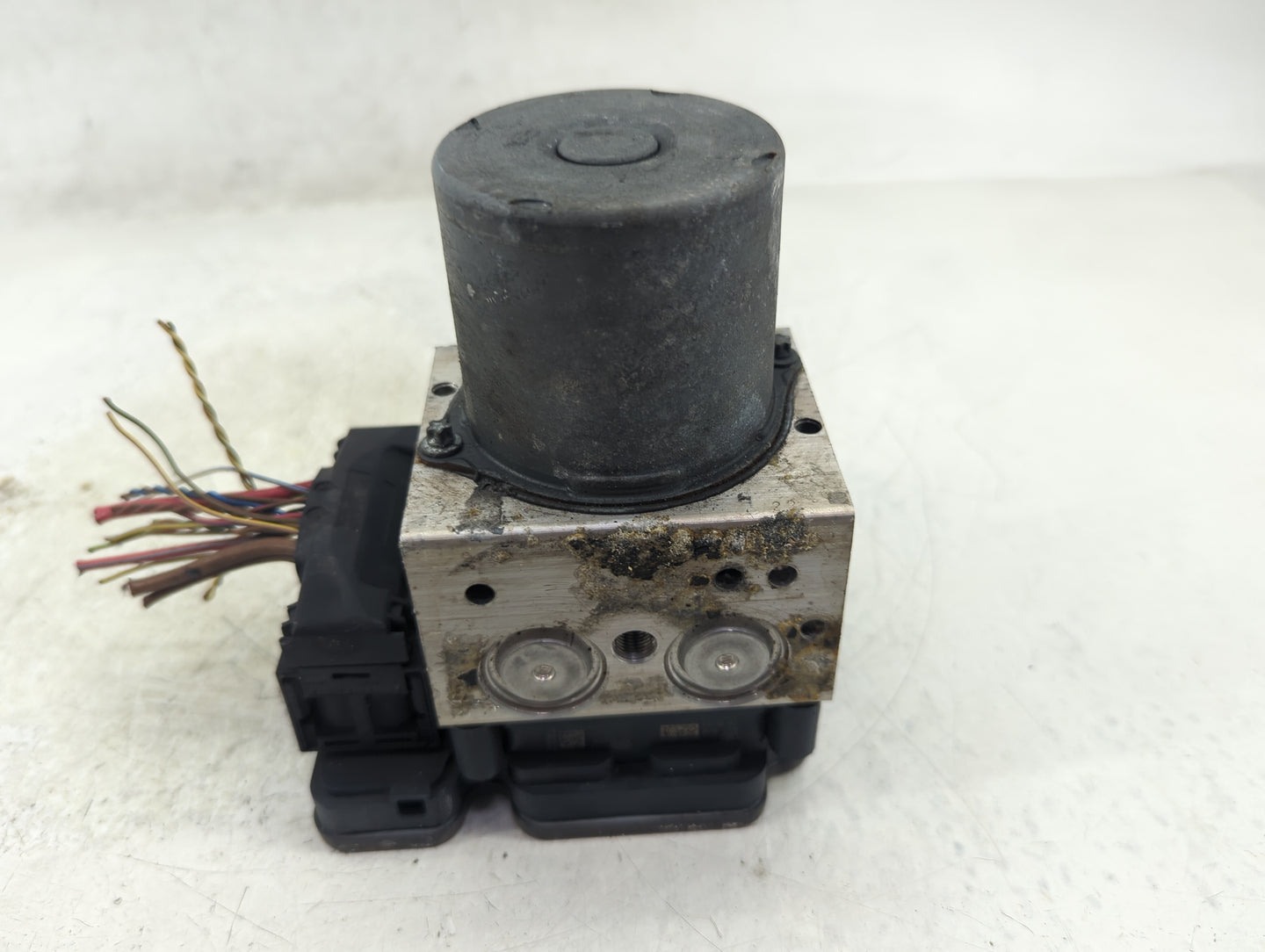 2019 Bmw X5 ABS Pump Control Module Replacement P/N:0265956169 2265106486 Fits OEM Used Auto Parts - Oemusedautoparts1.com