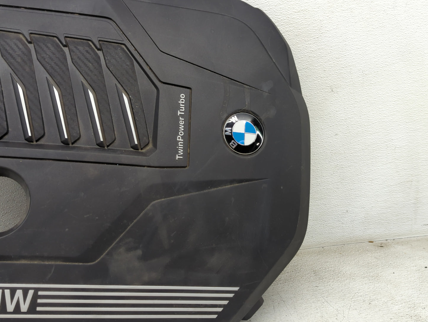 2019 Bmw X5 Engine Cover 1453601 - Oemusedautoparts1.com