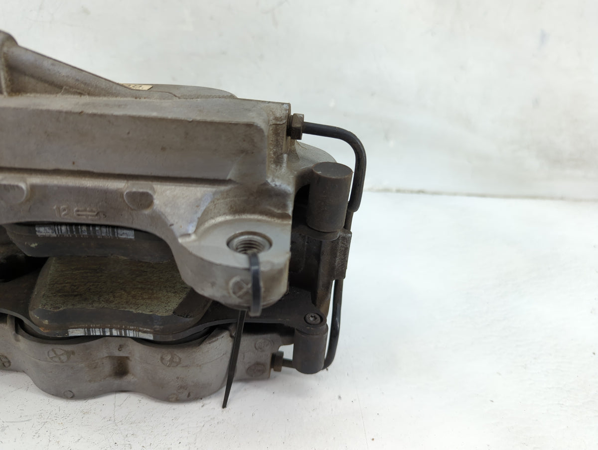 2019-2022 Bmw X5 Front Passenger Right Brake Caliper - Oemusedautoparts1.com