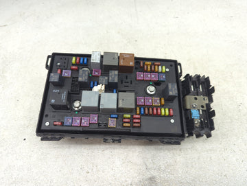2019 Buick Cascada Fusebox Fuse Box Panel Relay Module P/N:C11000139 Fits OEM Used Auto Parts - Oemusedautoparts1.com