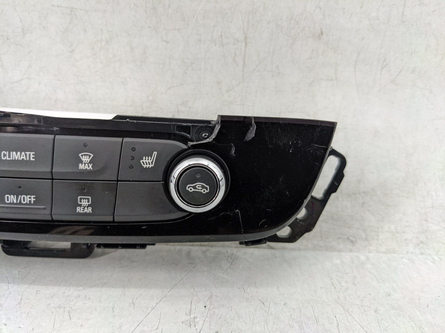 2018-2020 Buick Enclave Climate Control Module Temperature AC/Heater Replacement P/N:811030956 84497455 Fits Fits 2018 2019 