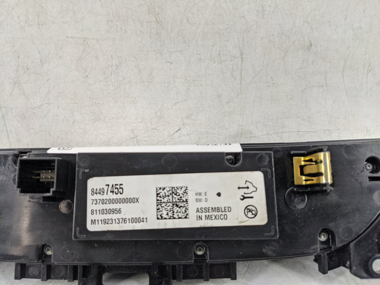 2018-2020 Buick Enclave Climate Control Module Temperature AC/Heater Replacement P/N:811030956 84497455 Fits Fits 2018 2019 