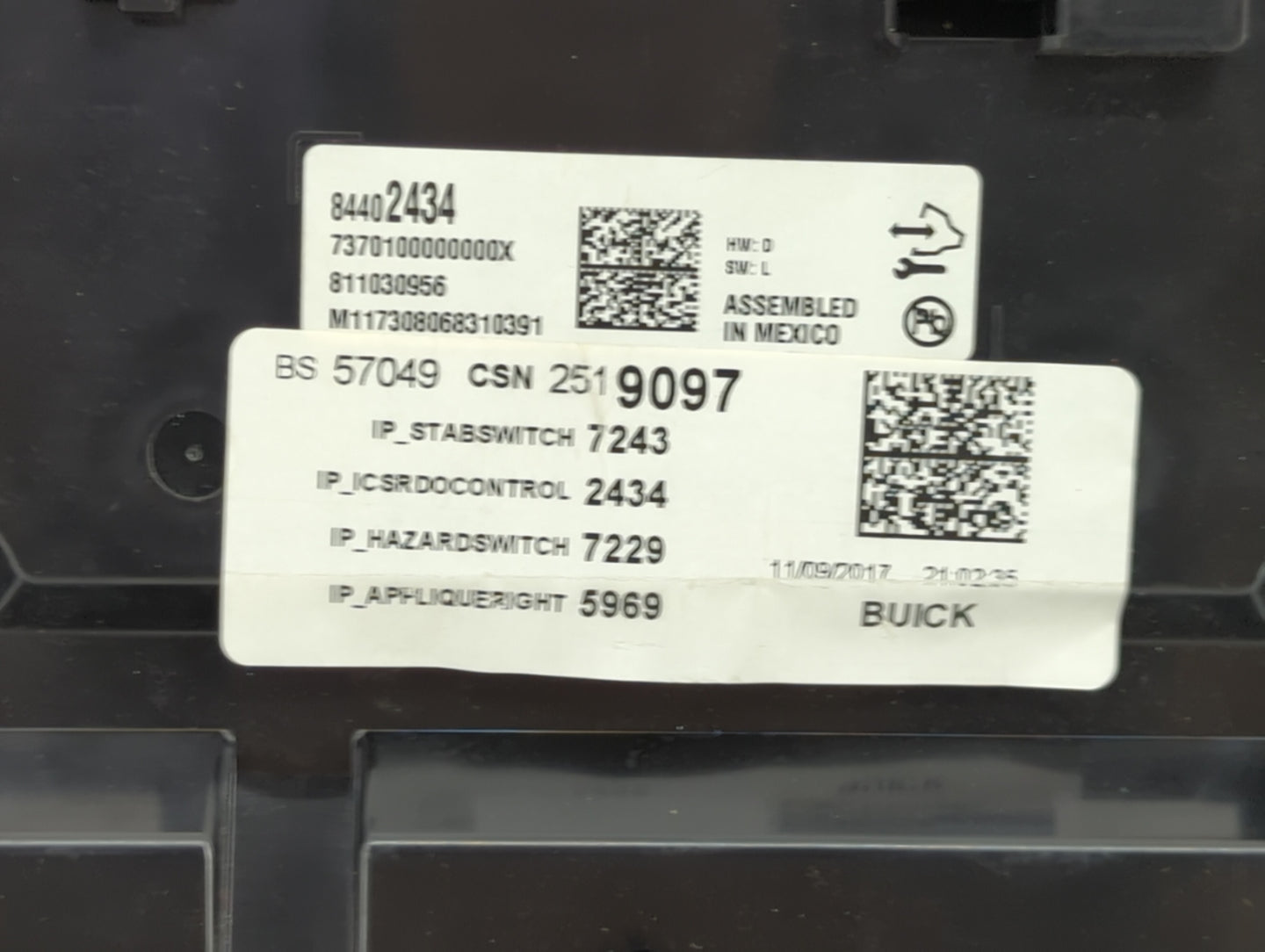 2018-2020 Buick Enclave Information Display Screen - Oemusedautoparts1.com