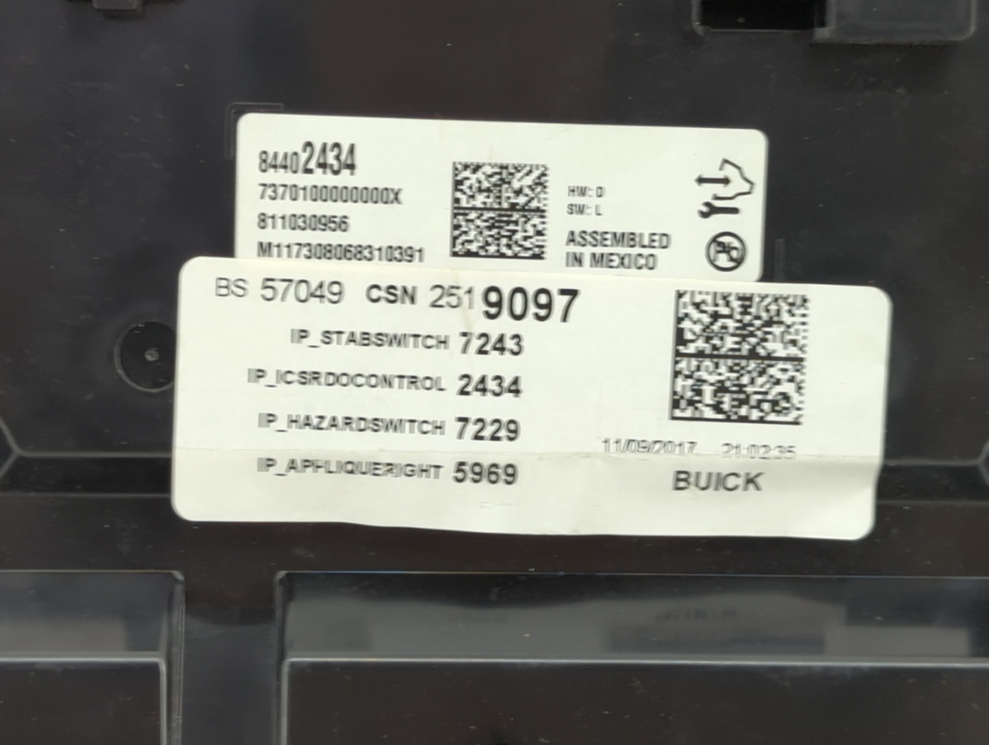 2018-2020 Buick Enclave Information Display Screen - Oemusedautoparts1.com