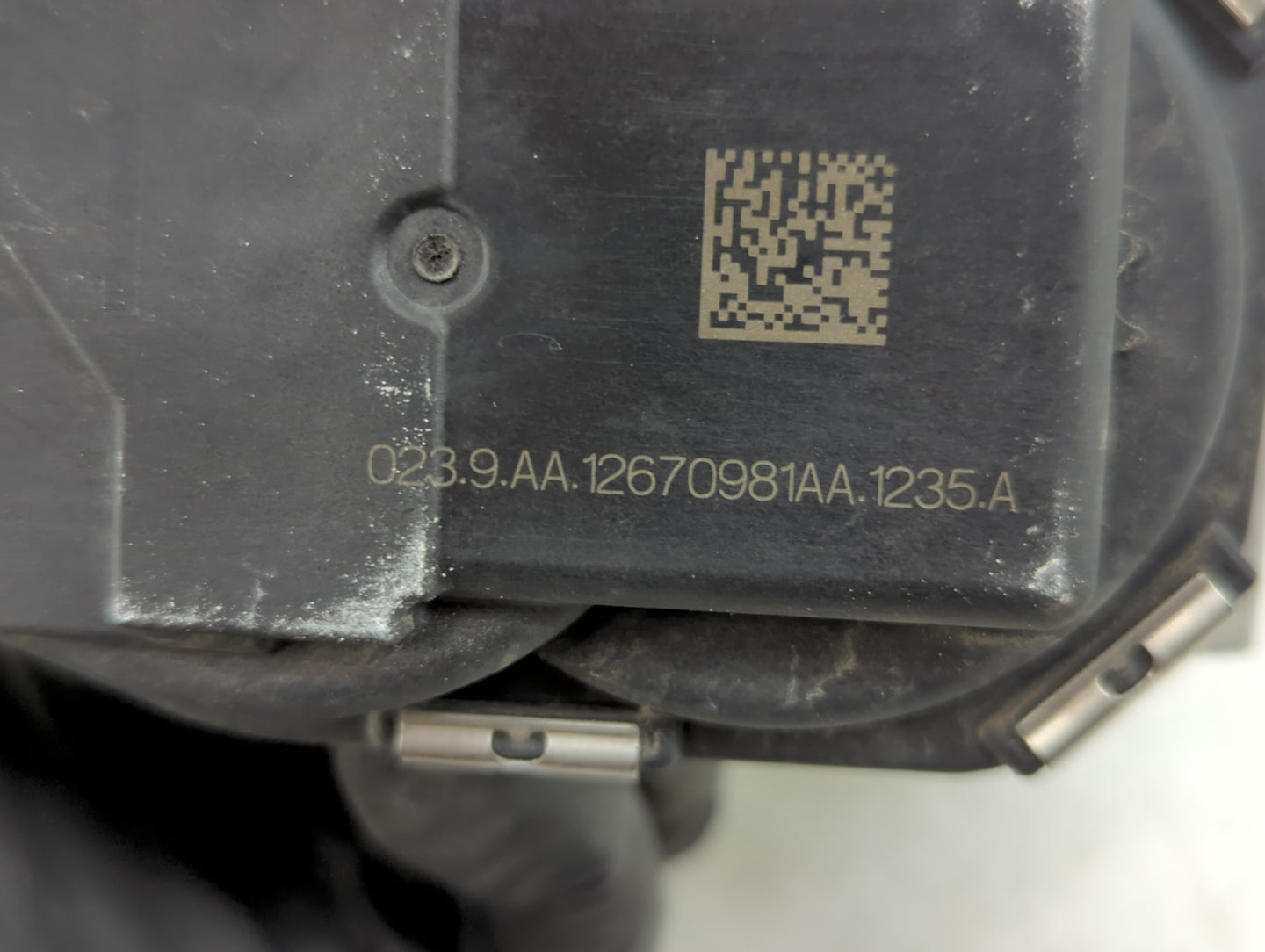 2012-2020 Buick Enclave Throttle Body P/N:12670981AA Fits Fits 2012 2013 2014 2015 2016 2017 2018 2019 2020 2021 2022 OEM Us