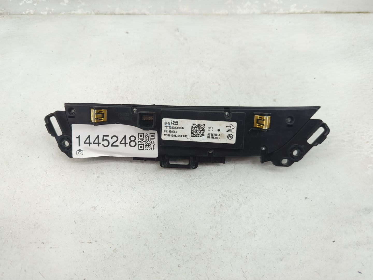 2018-2020 Buick Enclave Climate Control Module Temperature AC/Heater Replacement P/N:84497455 7370200000000X Fits OEM Used A