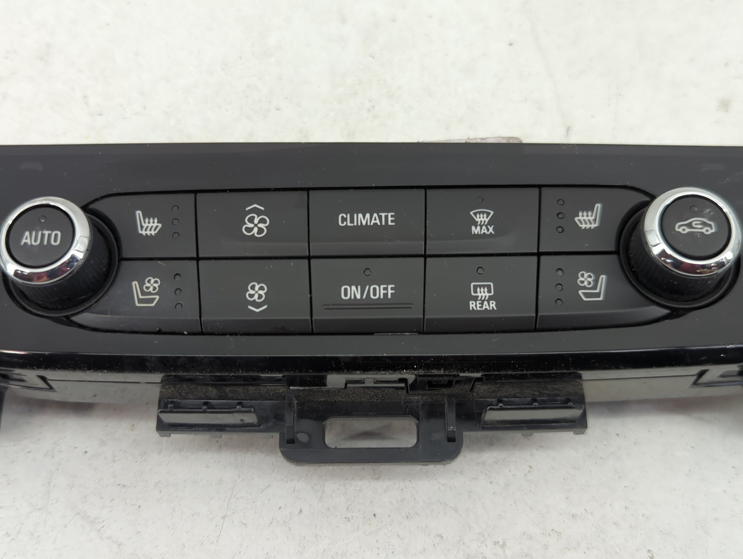 2019 Buick Enclave Climate Control Module Temperature AC/Heater Replacement P/N:84320469 7370200000000X, 811030956 Fits OEM 