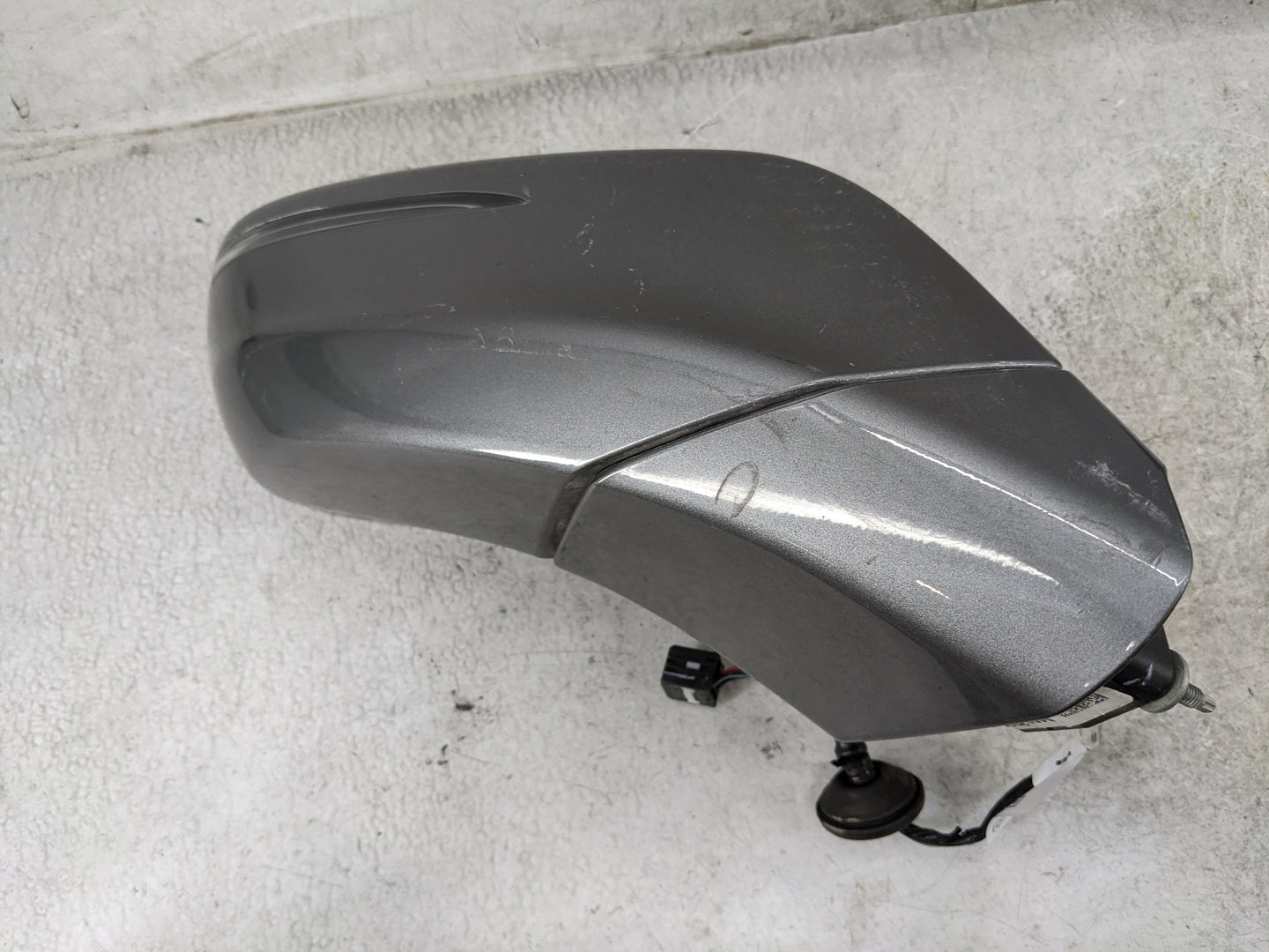 2018-2019 Buick Enclave Passenger Side View Mirror - Right Door Mirror OEM Used - Oemusedautoparts1.com