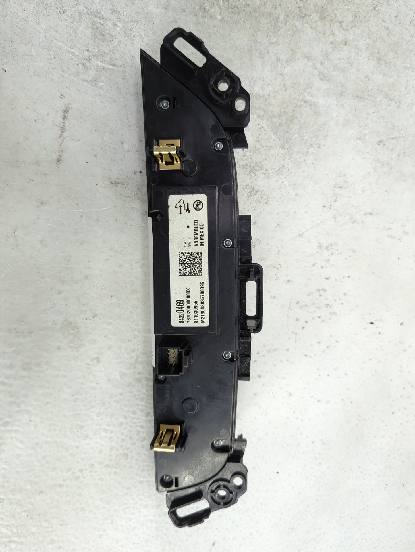 2018-2020 Buick Enclave Climate Control Module Temperature AC/Heater Replacement P/N:84320469 7370200000X Fits Fits 2018 201