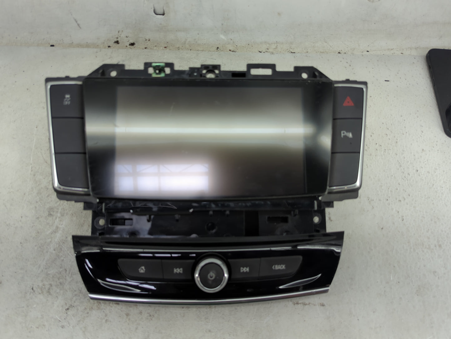 2018-2019 Buick Enclave Radio AM FM Cd Player Receiver Replacement P/N:84570791 7370100000000X, 811030956 Fits Fits 2018 201