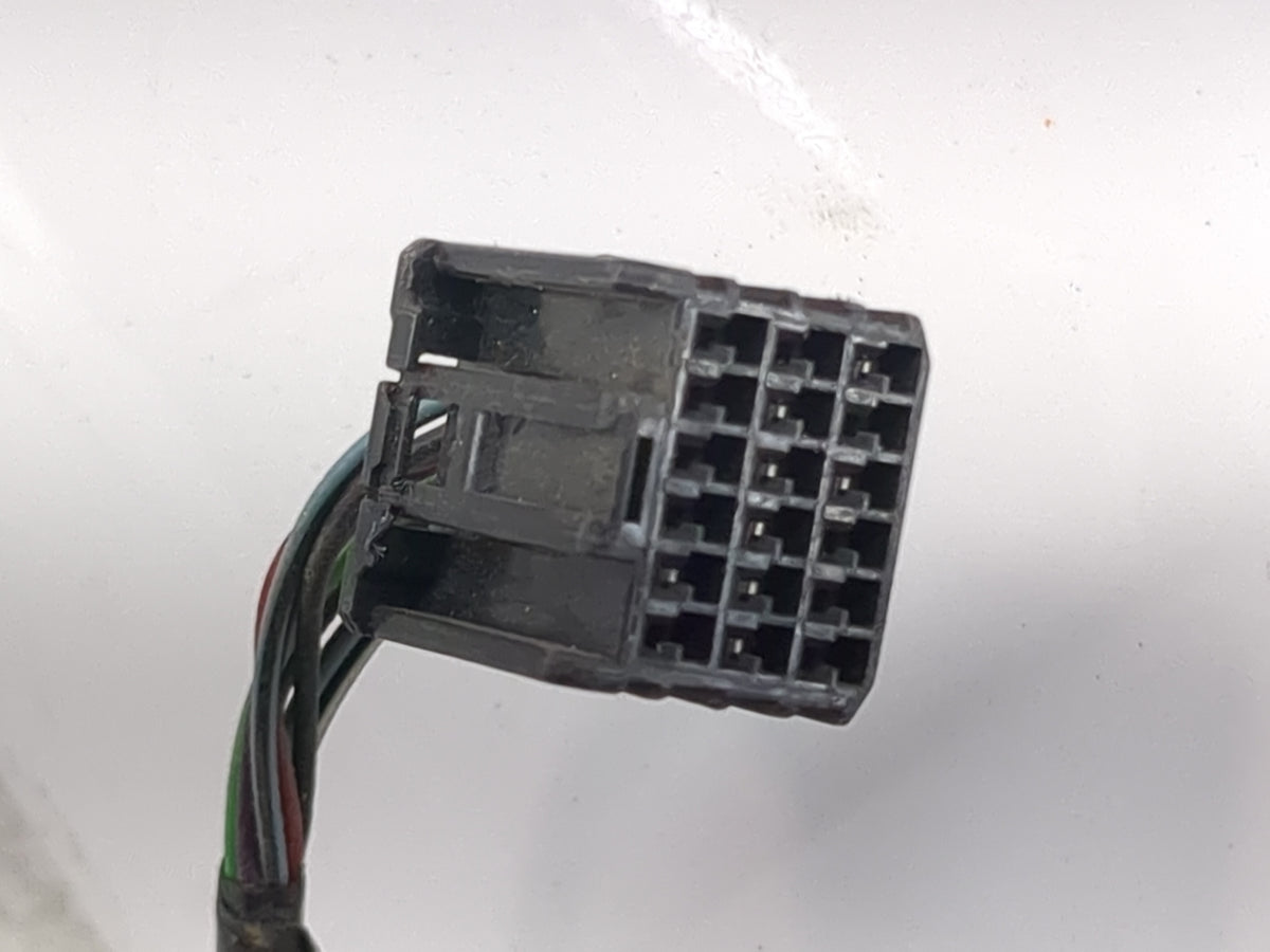 2018-2019 Buick Enclave Passenger Right Side View Manual Door Mirror - Oemusedautoparts1.com