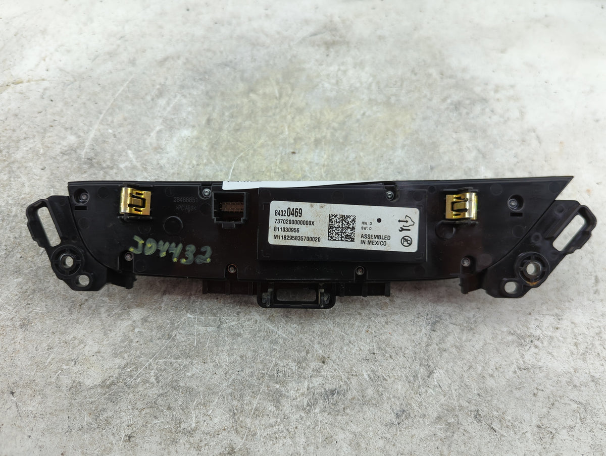 2018-2020 Buick Enclave Climate Control Module Temperature AC/Heater Replacement P/N:84320469 7370200000000X Fits OEM Used A
