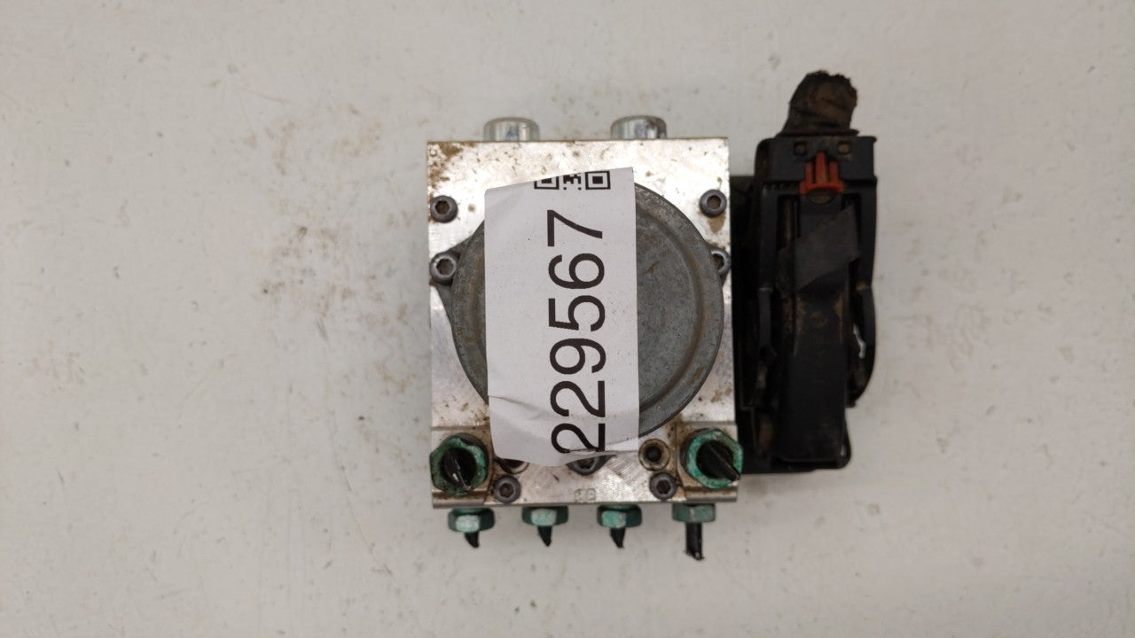 2019-2020 Buick Enclave ABS Pump Control Module Replacement P/N:84502698 84503309 Fits Fits 2019 2020 OEM Used Auto Parts - 