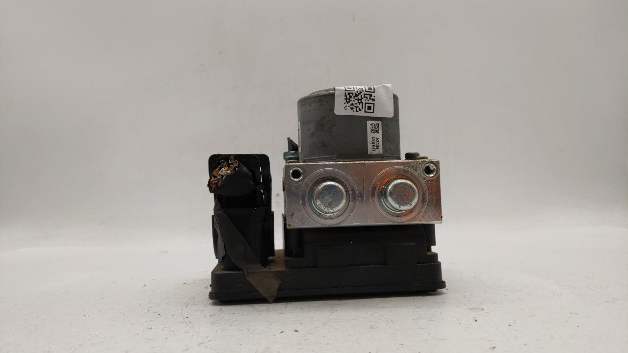 2019-2020 Buick Enclave ABS Pump Control Module Replacement P/N:84502698 84503309 Fits Fits 2019 2020 OEM Used Auto Parts - 