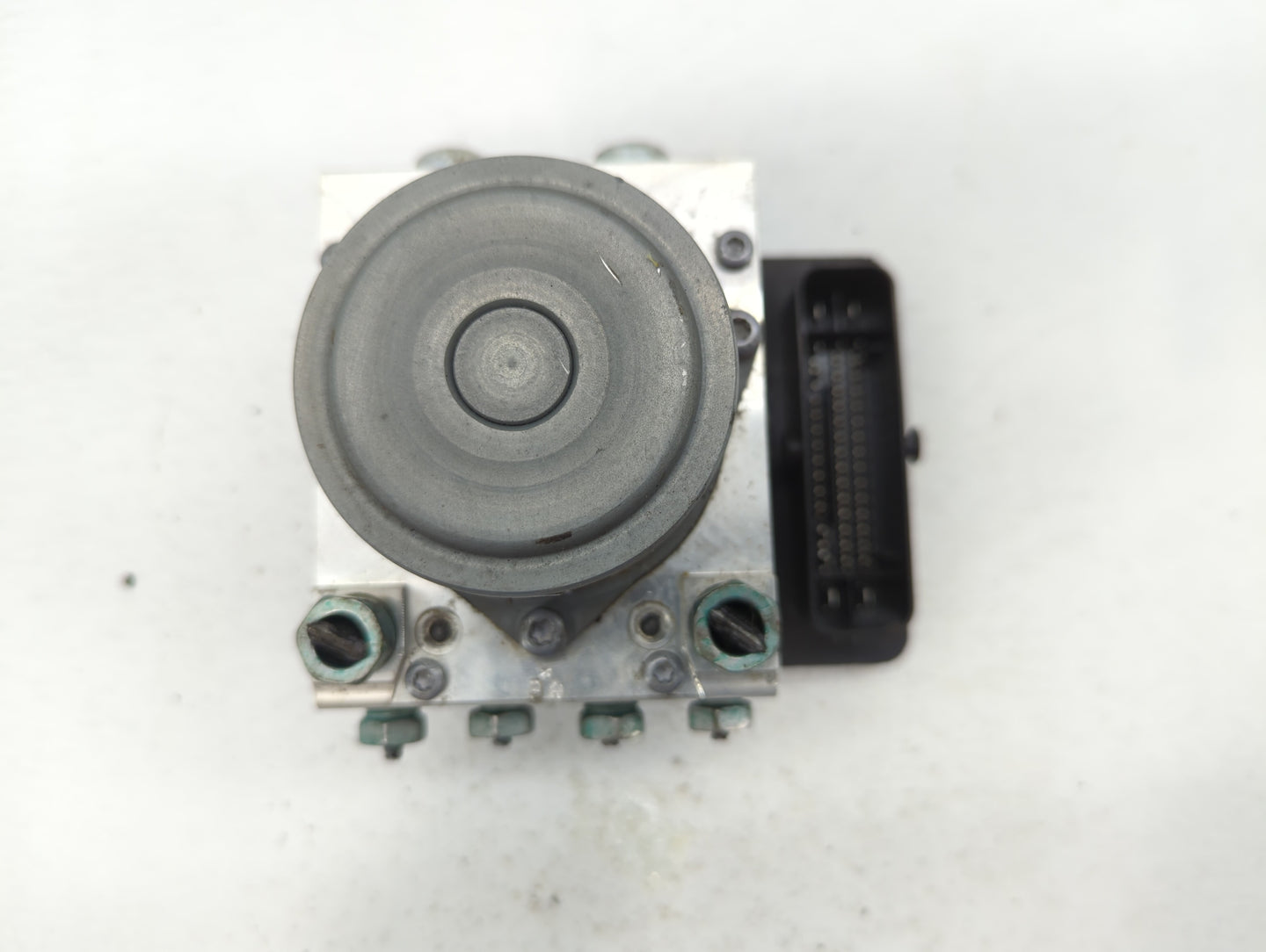 2019-2020 Buick Enclave ABS Pump Control Module Replacement P/N:84567452 84738978, 84503309 Fits Fits 2019 2020 2021 2022 OE
