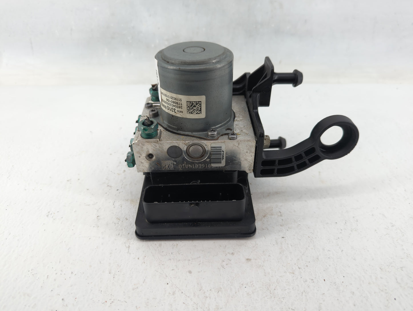 2019 Buick Enclave ABS Pump Control Module Replacement P/N:84503310 84502698 Fits Fits 2020 2021 2022 OEM Used Auto Parts - 