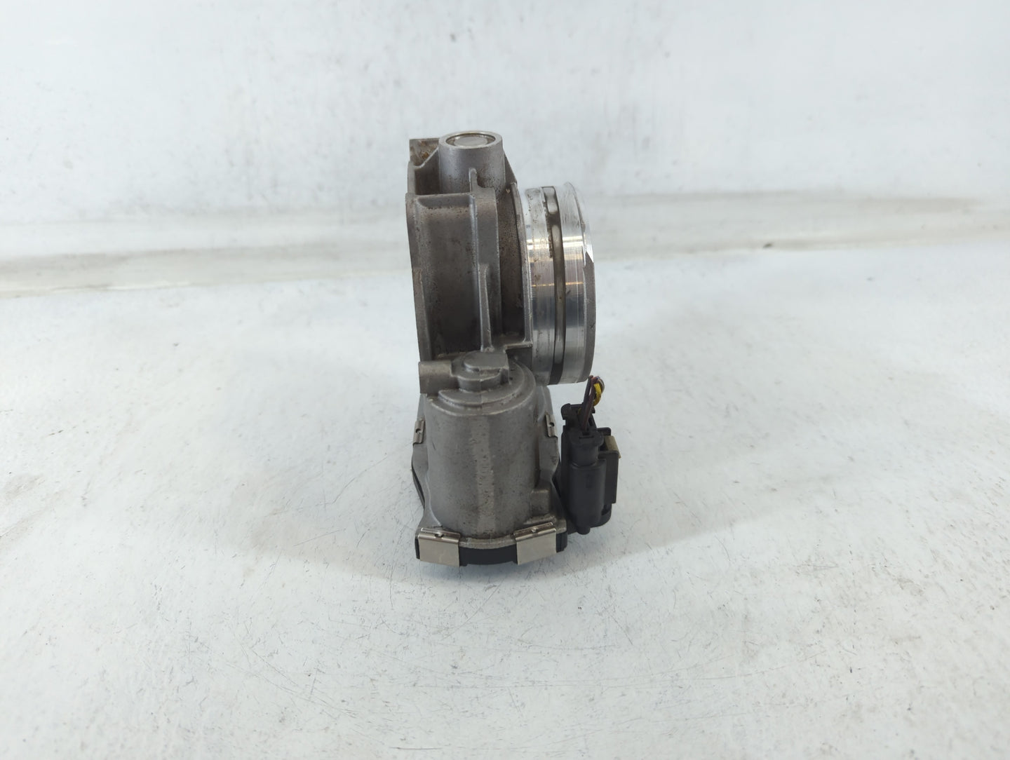 2012-2020 Buick Enclave Throttle Body P/N:12670981AA Fits Fits 2012 2013 2014 2015 2016 2017 2018 2019 2020 2021 2022 OEM Us