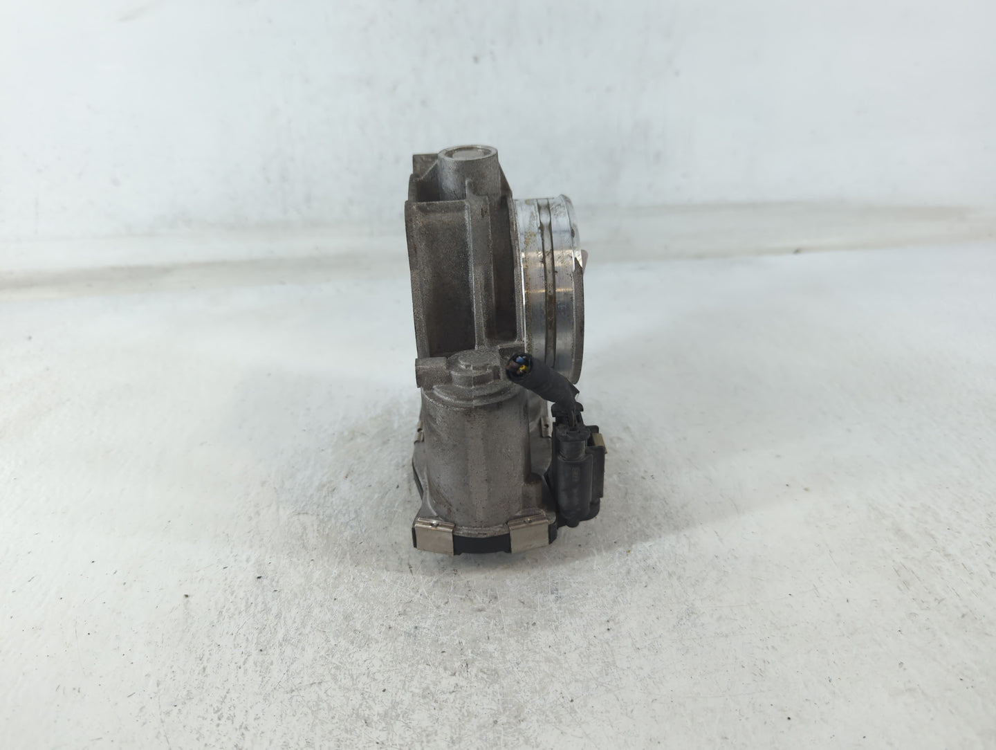 2012-2020 Buick Enclave Throttle Body P/N:12670981AA Fits Fits 2012 2013 2014 2015 2016 2017 2018 2019 2020 2021 2022 OEM Us
