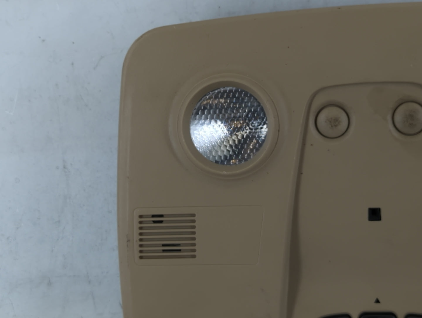 2019 Buick Enclave Overhead Roof Console - Oemusedautoparts1.com