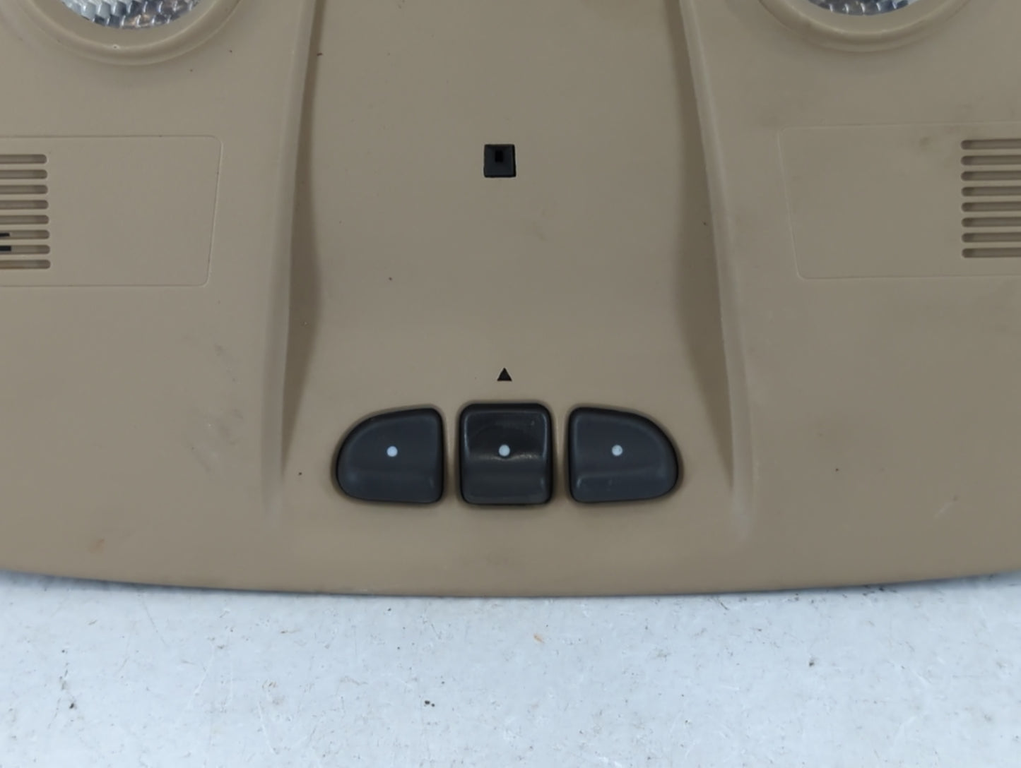 2019 Buick Enclave Overhead Roof Console - Oemusedautoparts1.com