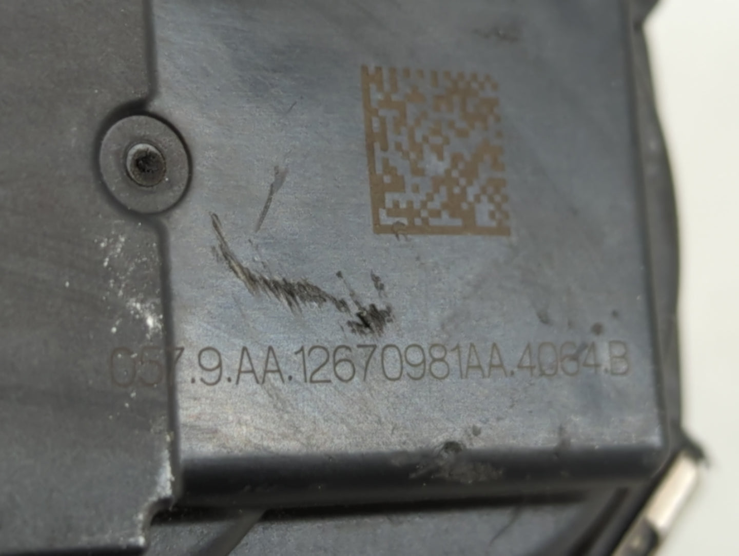 2012-2020 Buick Enclave Throttle Body P/N:12670981AA Fits Fits 2012 2013 2014 2015 2016 2017 2018 2019 2020 2021 2022 OEM Us