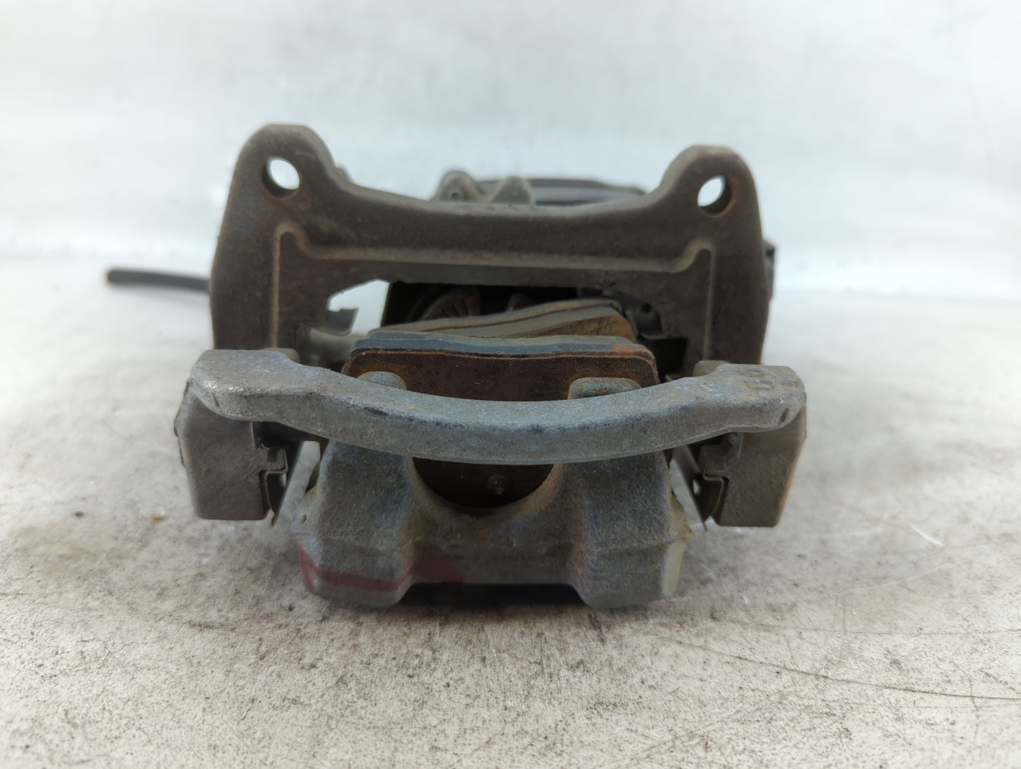 2018-2020 Buick Enclave Front Passenger Right Brake Caliper - Oemusedautoparts1.com