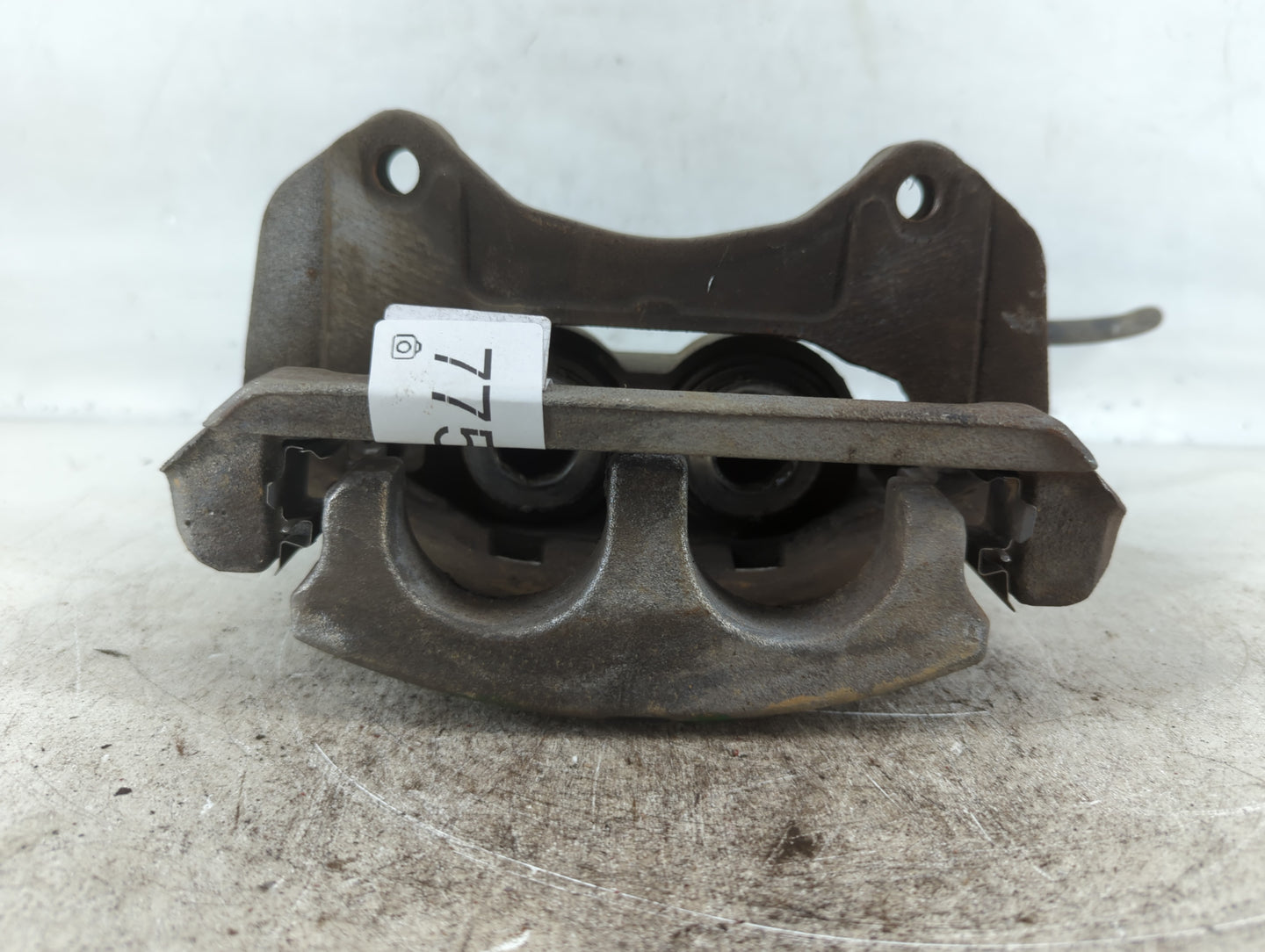 2018-2020 Buick Enclave Front Driver Left Brake Caliper - Oemusedautoparts1.com