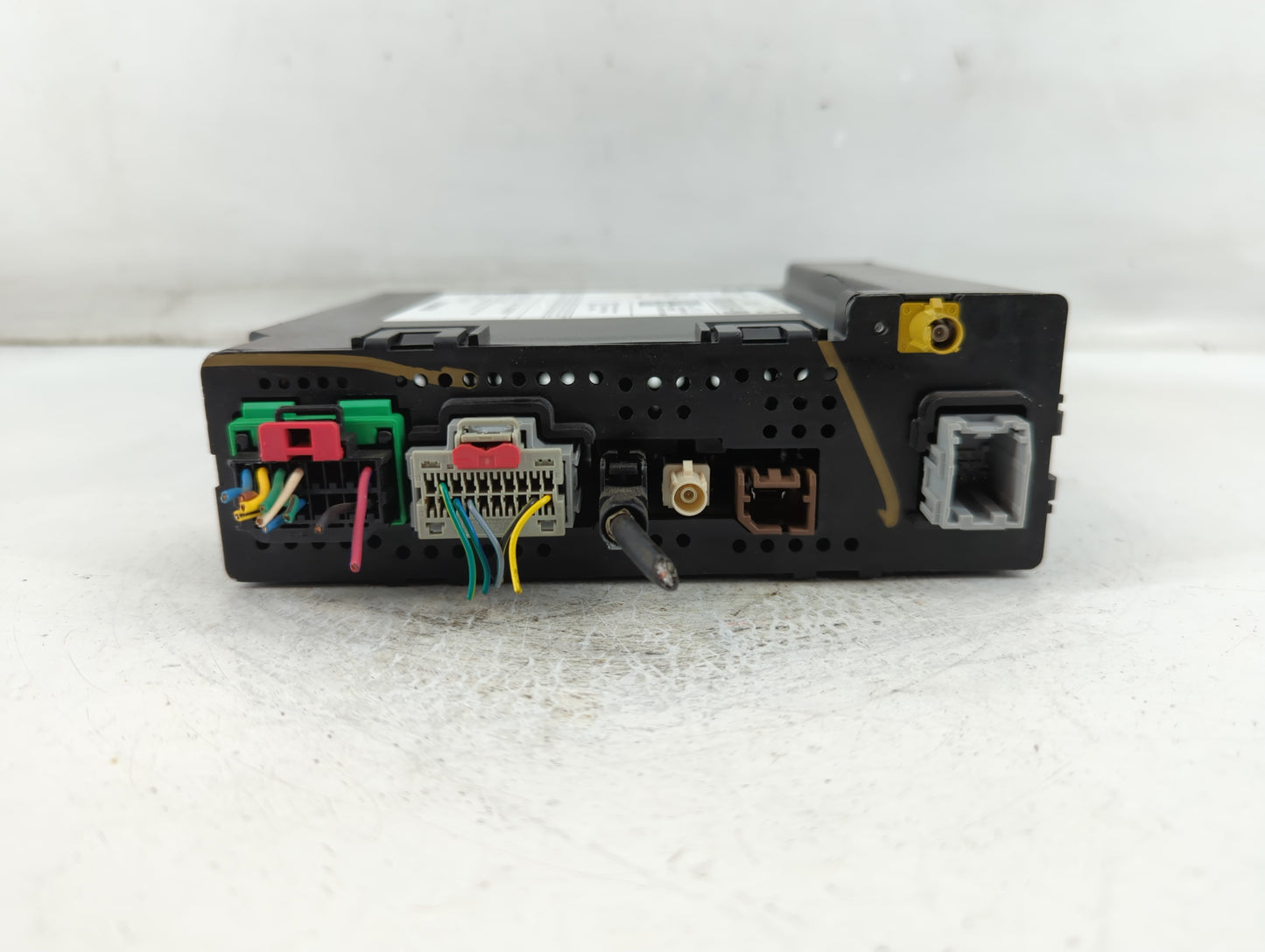 2019 Buick Enclave Radio AM FM Cd Player Receiver Replacement P/N:84361175 Fits OEM Used Auto Parts - Oemusedautoparts1.com