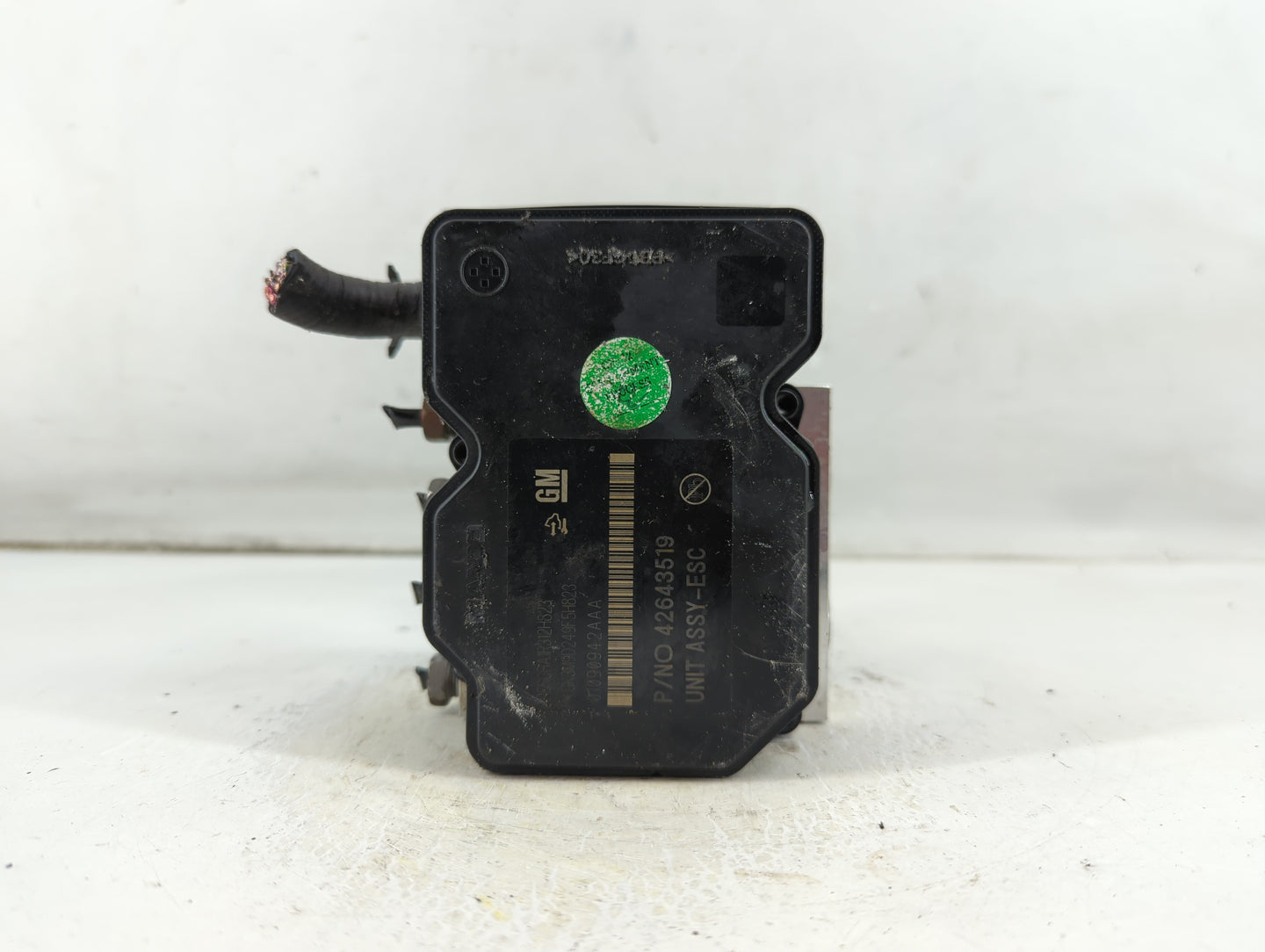 2017-2021 Buick Encore ABS Pump Control Module Replacement P/N:42643519 Fits Fits 2017 2018 2019 2020 2021 OEM Used Auto Par
