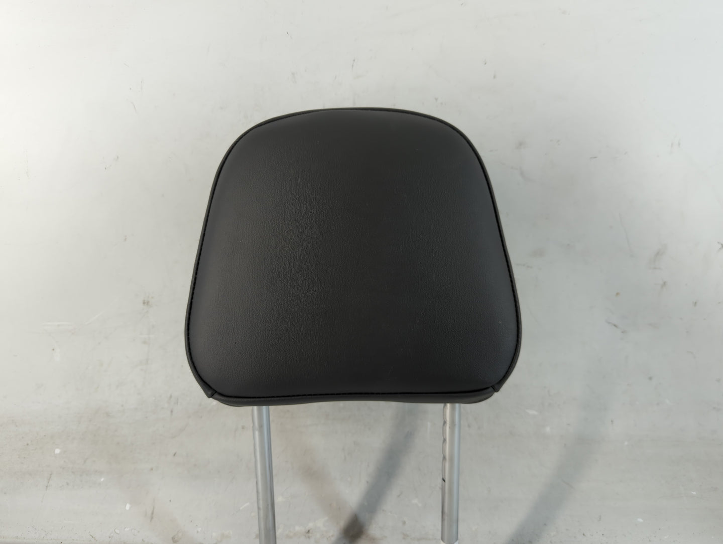 2015-2016 Buick Encore Headrest Head Rest Front Driver Passenger Seat Fits Fits 2015 2016 OEM Used Auto Parts - Oemusedautop