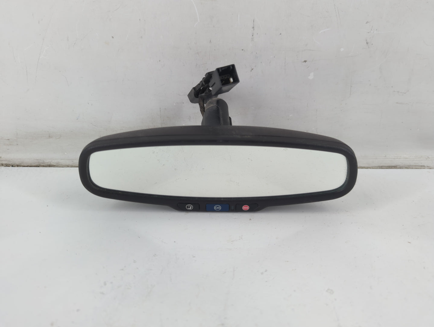 2013-2020 Buick Encore Interior Rear View Mirror Replacement OEM P/N:E11046391 E11026391 Fits OEM Used Auto Parts - Oemuseda