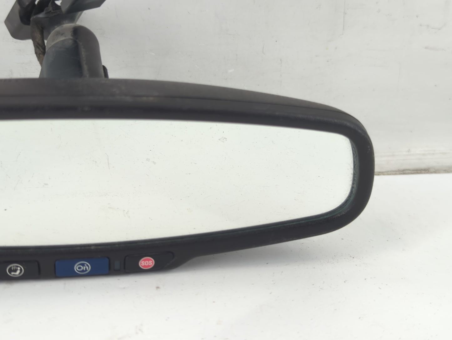 2013-2020 Buick Encore Interior Rear View Mirror Replacement OEM P/N:E11046391 E11026391 Fits OEM Used Auto Parts - Oemuseda