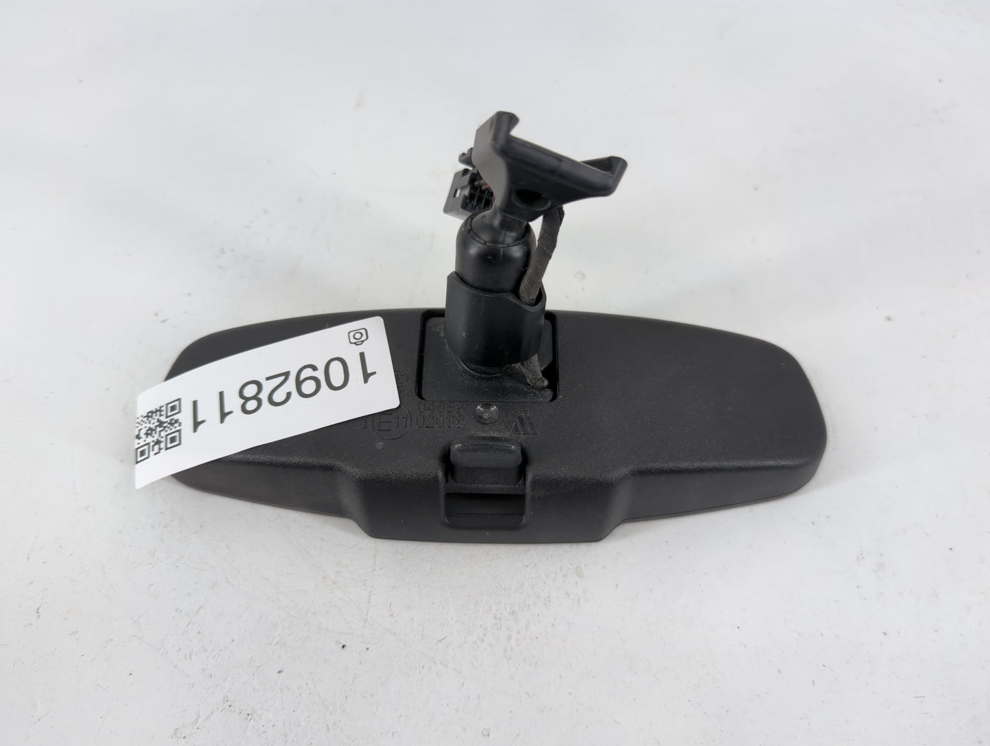 2013-2020 Buick Encore Interior Rear View Mirror Replacement OEM P/N:E11046391 E11026391 Fits OEM Used Auto Parts - Oemuseda