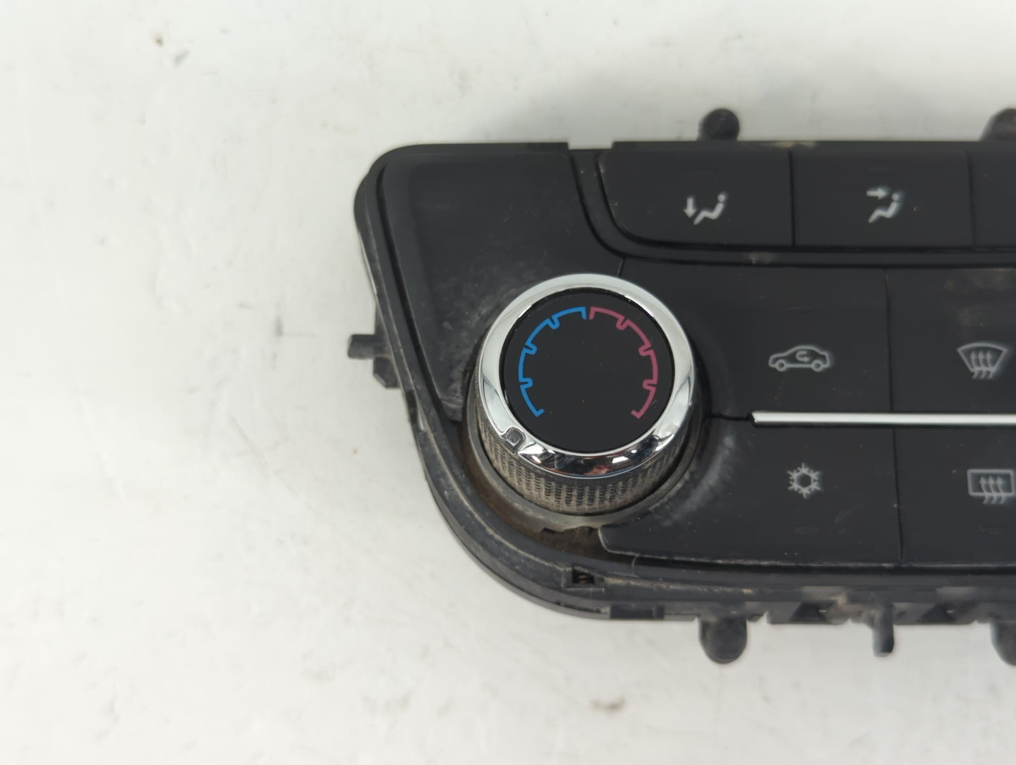 2017-2021 Buick Encore Climate Control Module Temperature AC/Heater Replacement P/N:39081561 Fits Fits 2017 2018 2019 2020 2