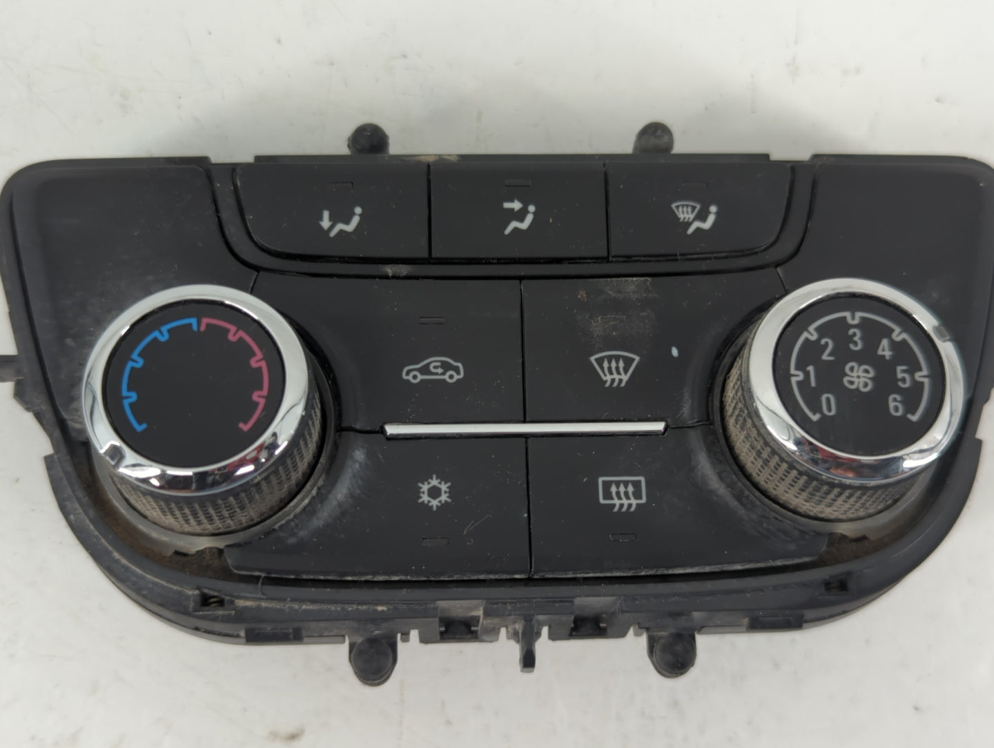 2017-2021 Buick Encore Climate Control Module Temperature AC/Heater Replacement P/N:39081561 Fits Fits 2017 2018 2019 2020 2