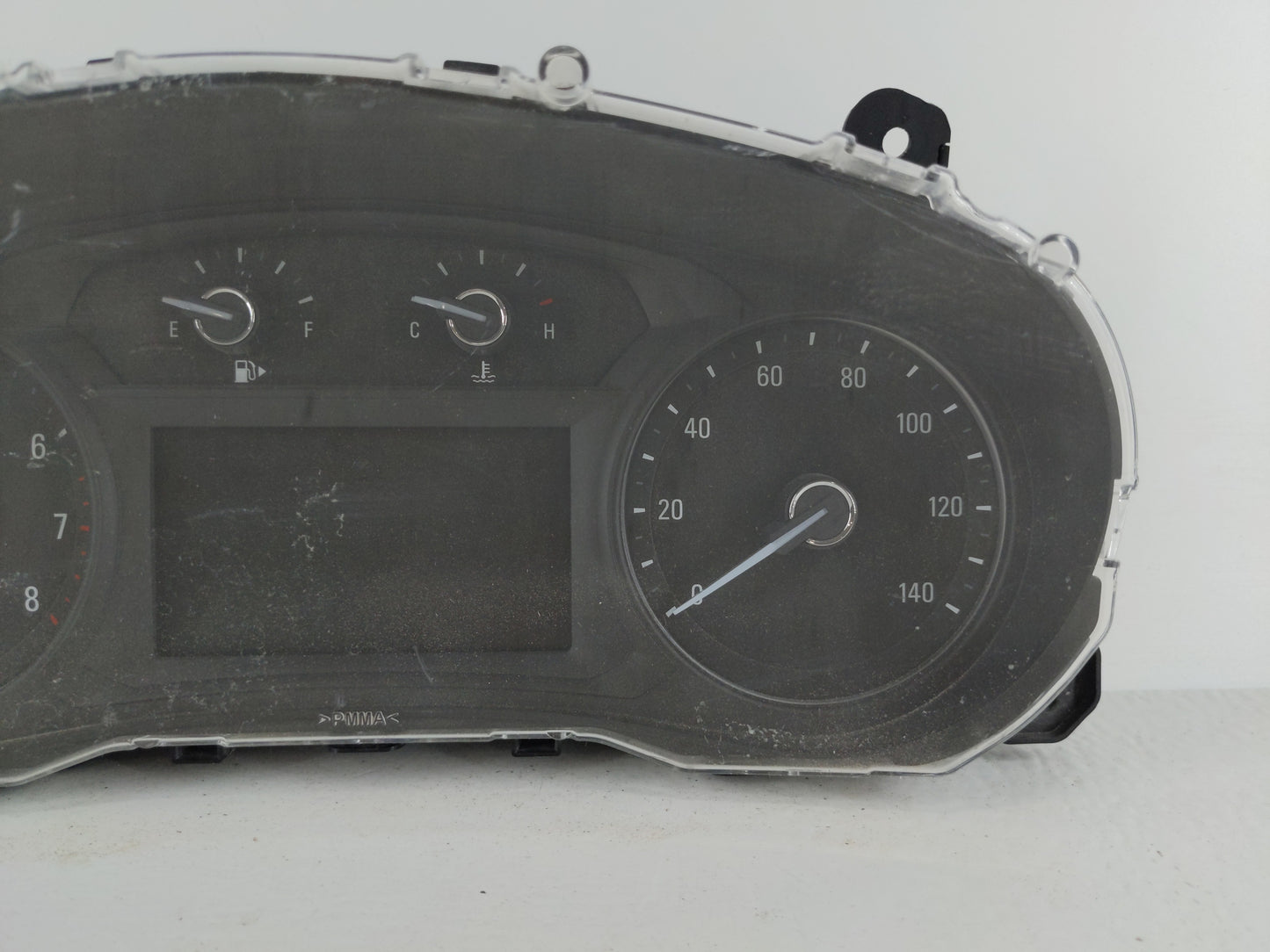 2019-2021 Buick Encore Instrument Cluster Speedometer Gauges P/N:42687899 Fits Fits 2019 2020 2021 OEM Used Auto Parts - Oem