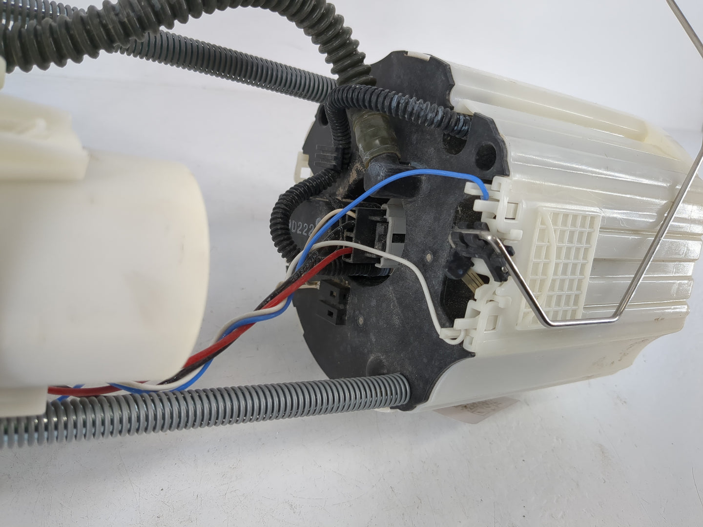 2013-2021 Buick Encore Electrical Gas Fuel Pump Assembly - Oemusedautoparts1.com