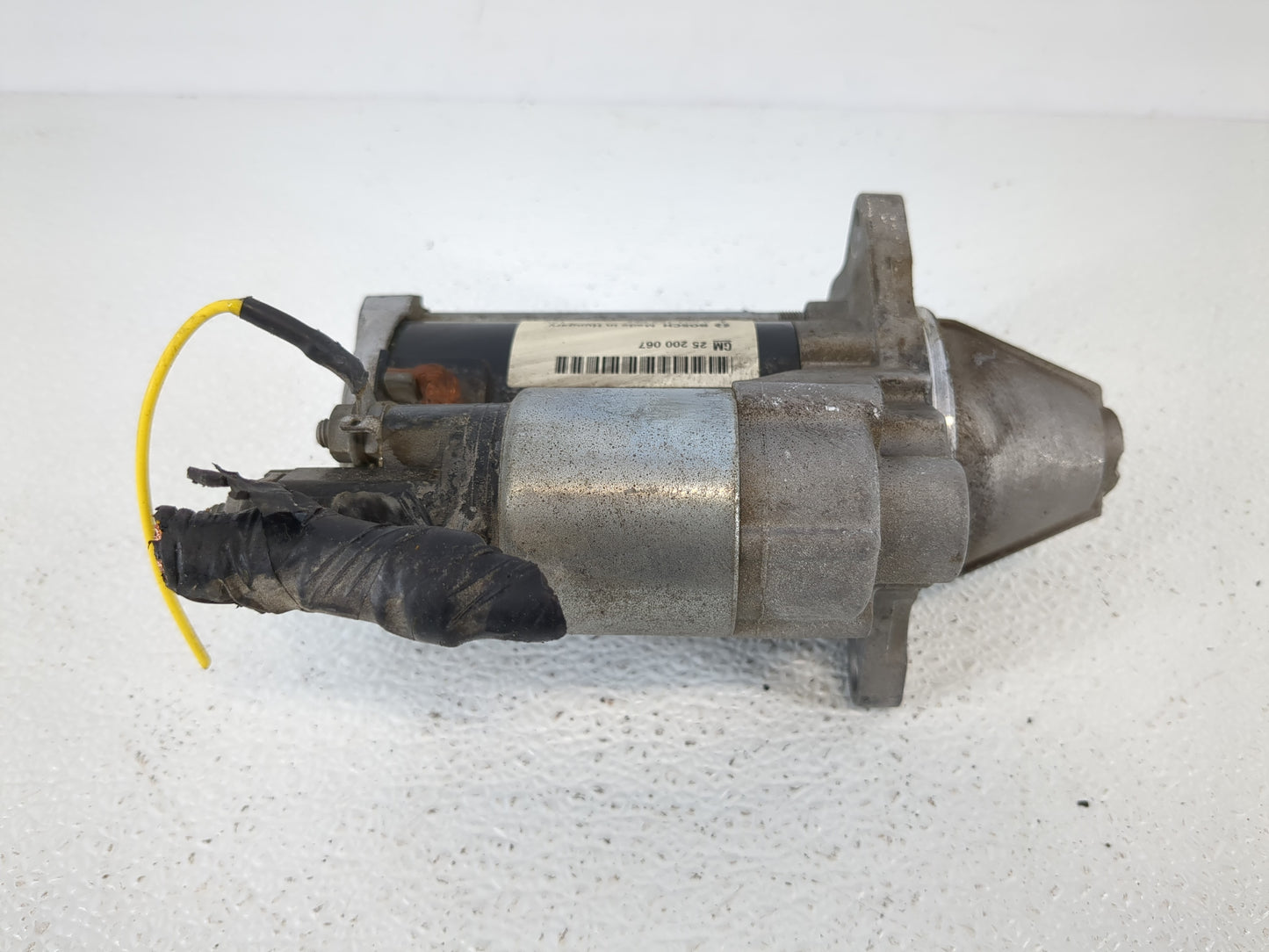 2014-2021 Buick Encore Car Starter Motor Solenoid OEM P/N:25 200 067 Fits Fits 2014 2015 2016 2017 2018 2019 2020 2021 OEM U