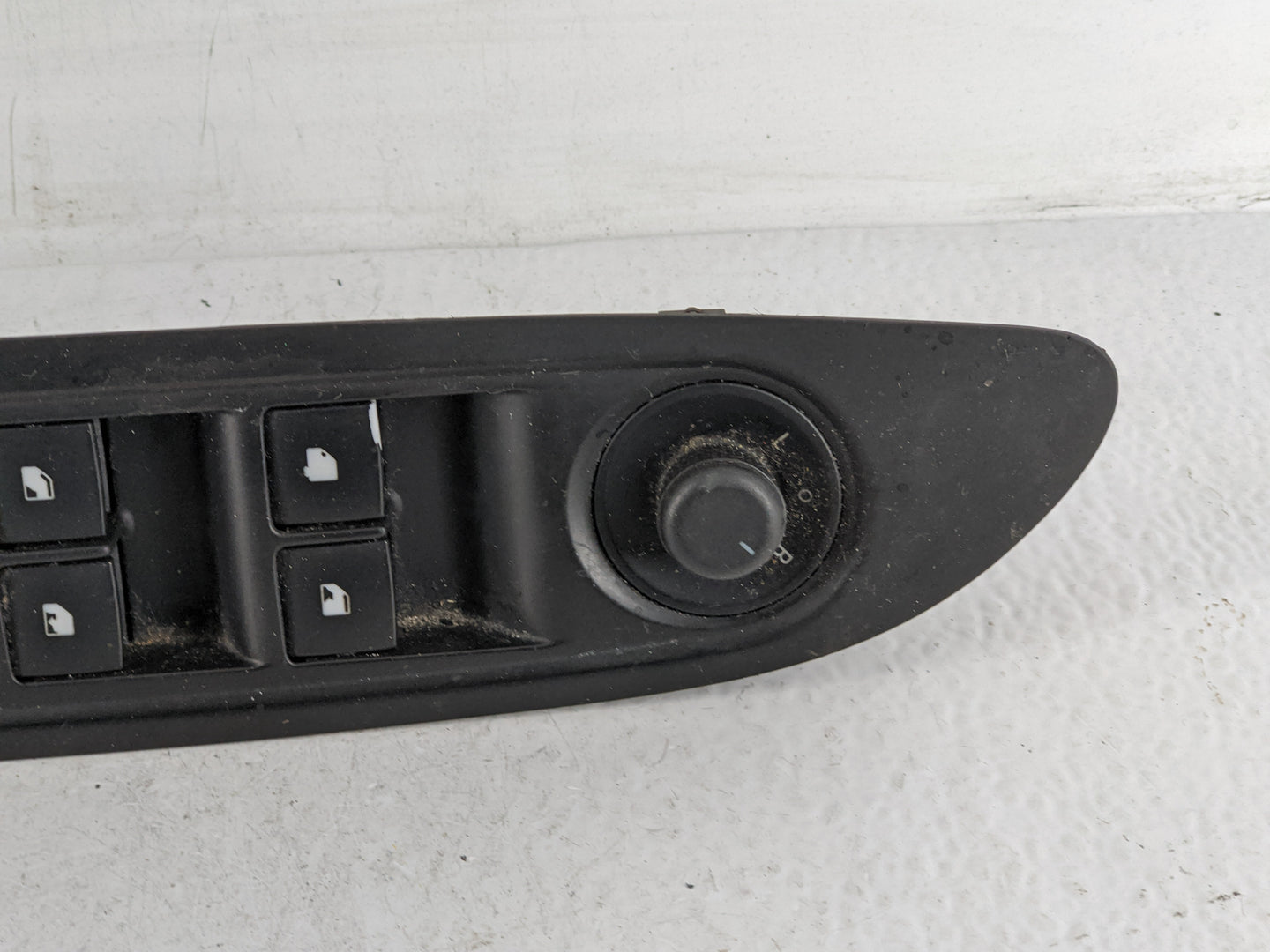 2017-2020 Buick Encore Master Power Window Switch Replacement Driver Side Left P/N:22915123 Fits Fits 2017 2018 2019 2020 OE