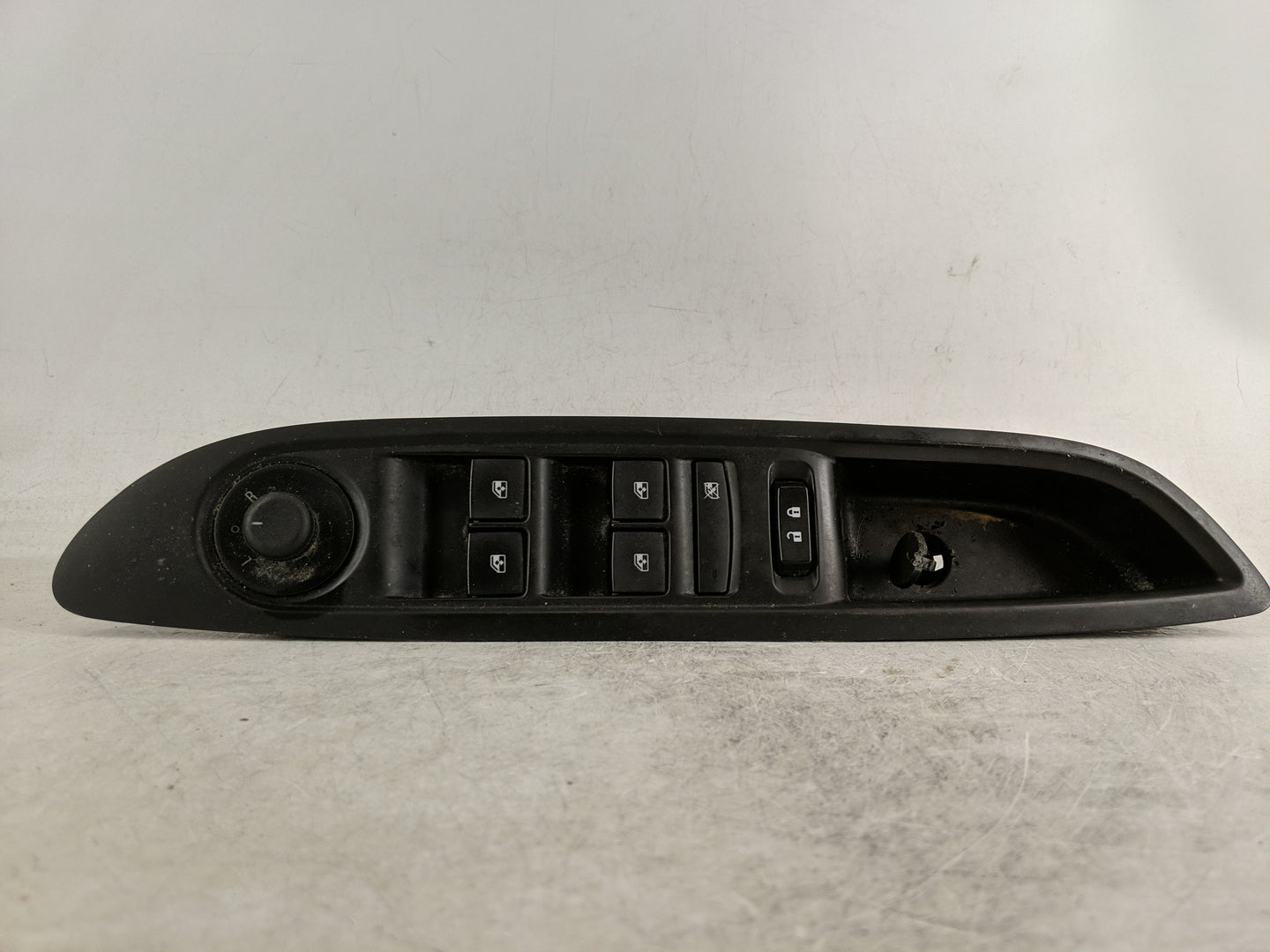2017-2020 Buick Encore Master Power Window Switch Replacement Driver Side Left P/N:95025518-600R Fits Fits 2017 2018 2019 20