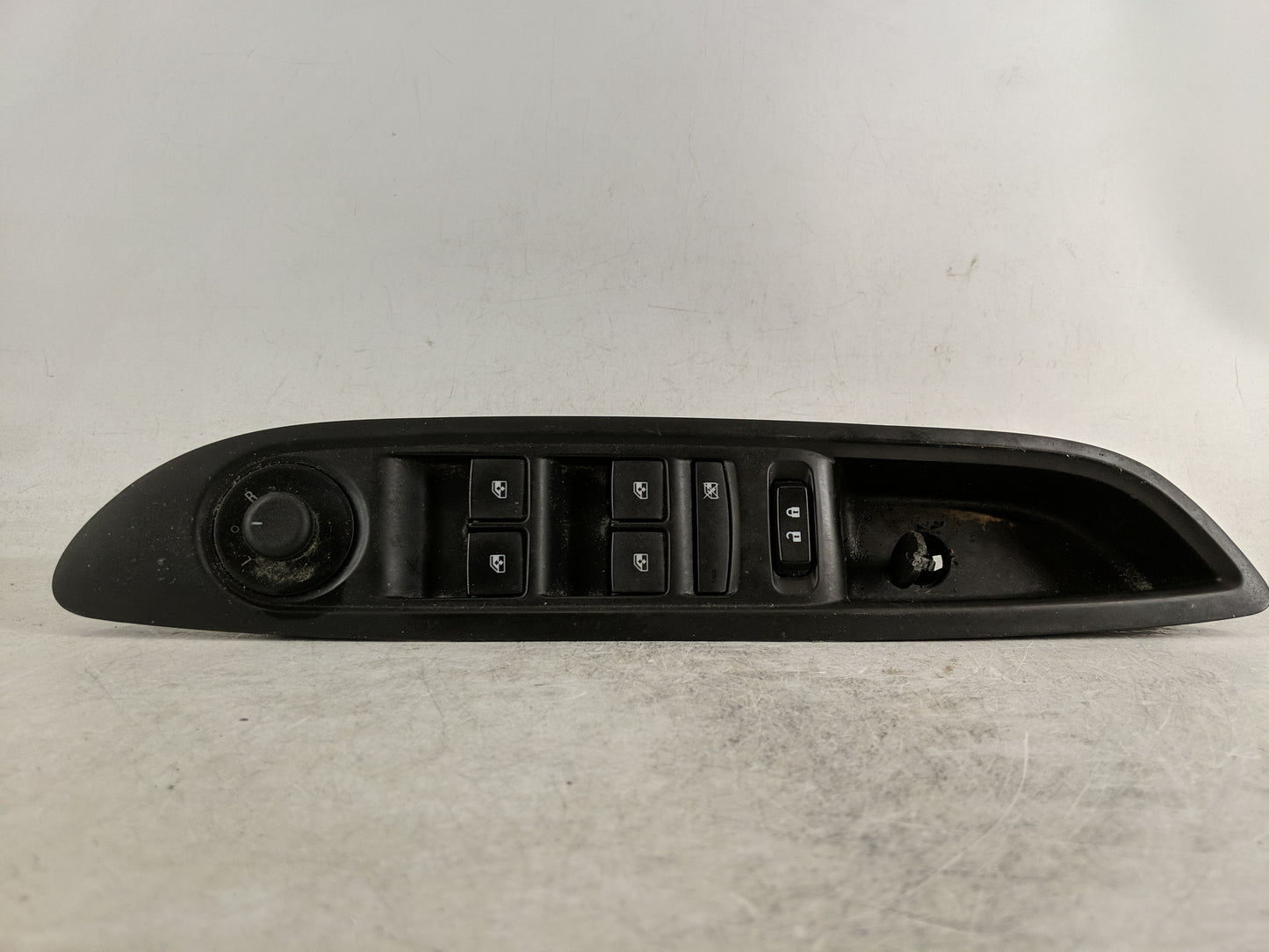 2017-2020 Buick Encore Master Power Window Switch Replacement Driver Side Left P/N:95025518-600R Fits Fits 2017 2018 2019 20