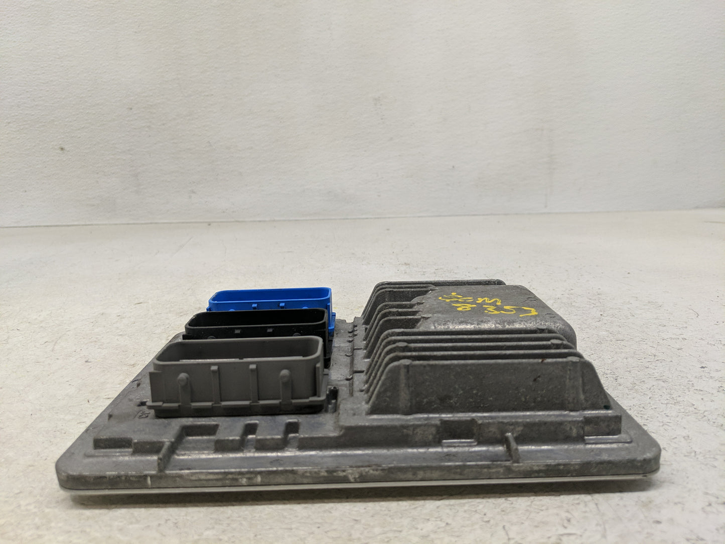 2019 Buick Encore PCM Engine Control Computer ECU ECM PCU OEM P/N:81839393 12695618 Fits Fits 2017 2018 2020 2021 2022 OEM U