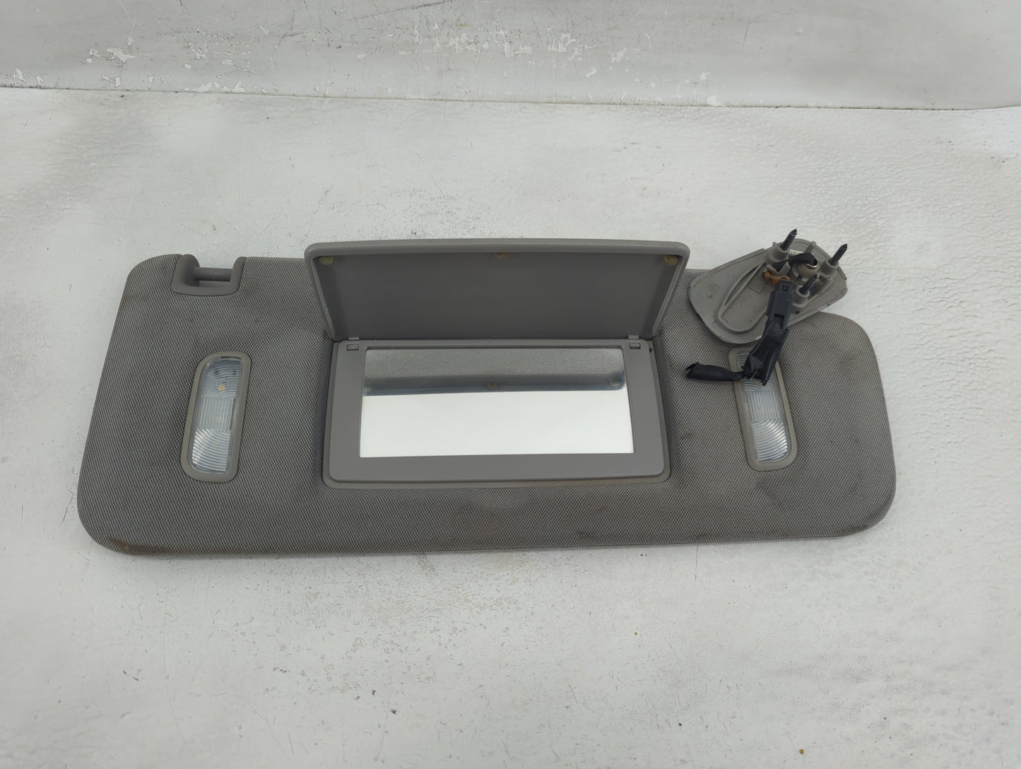 2013-2021 Buick Encore Sun Visor Shade Replacement Passenger Right Mirror Fits Fits 2013 2014 2015 2016 2017 2018 2019 2020 