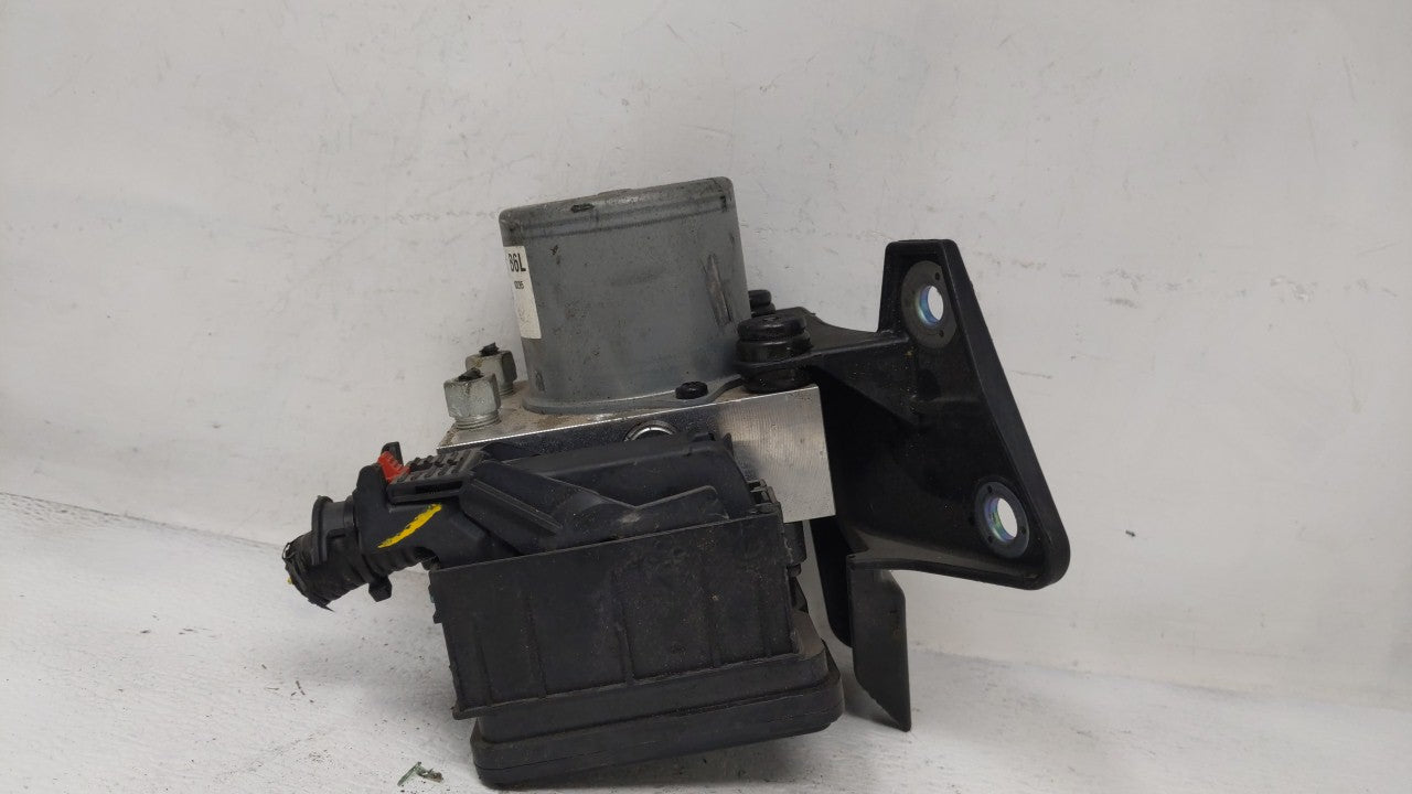 2017-2019 Buick Encore ABS Pump Control Module Replacement P/N:42643519 Fits Fits 2017 2018 2019 OEM Used Auto Parts - Oemus