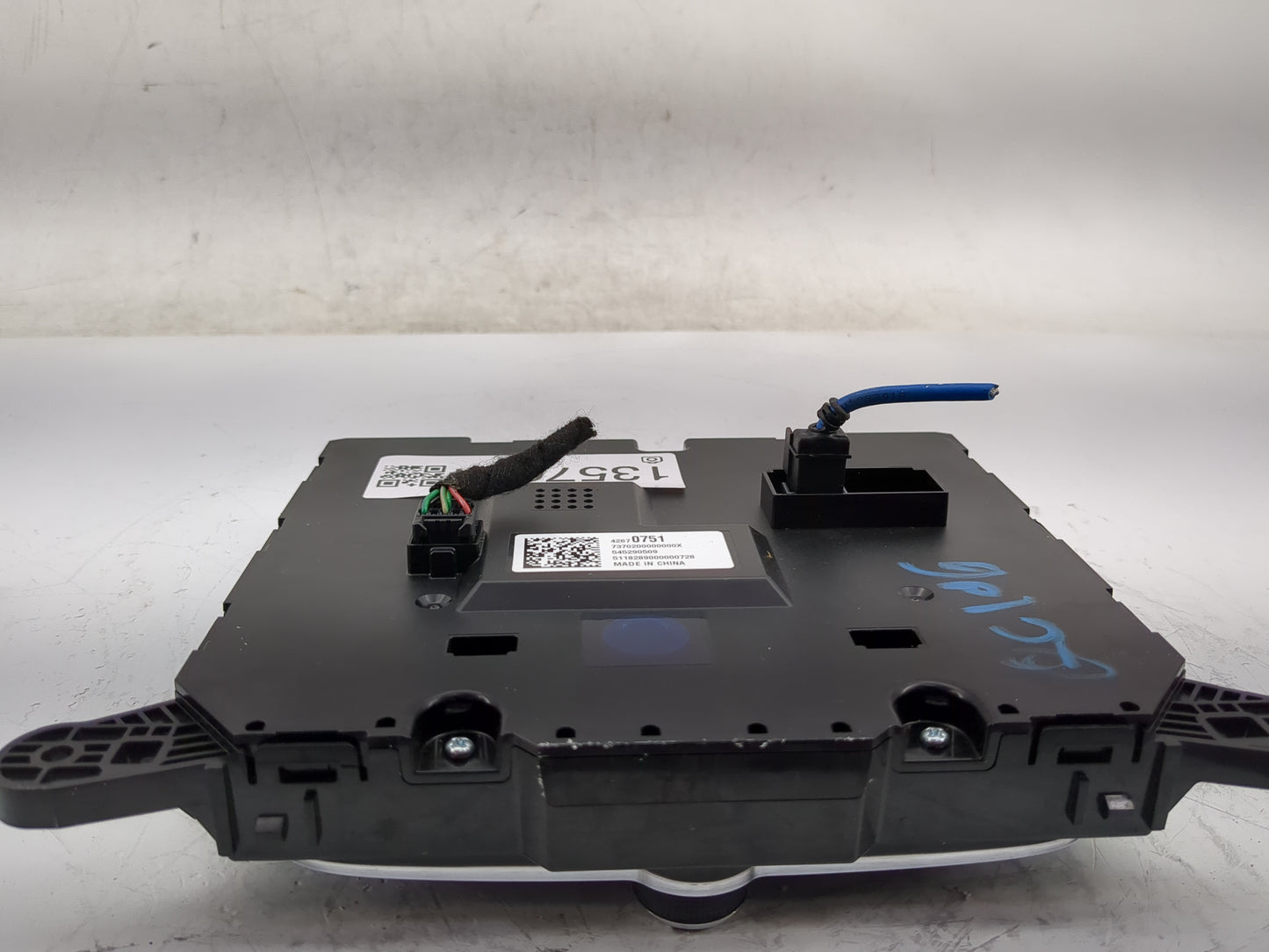 Buick Encore Information Display Screen - Oemusedautoparts1.com