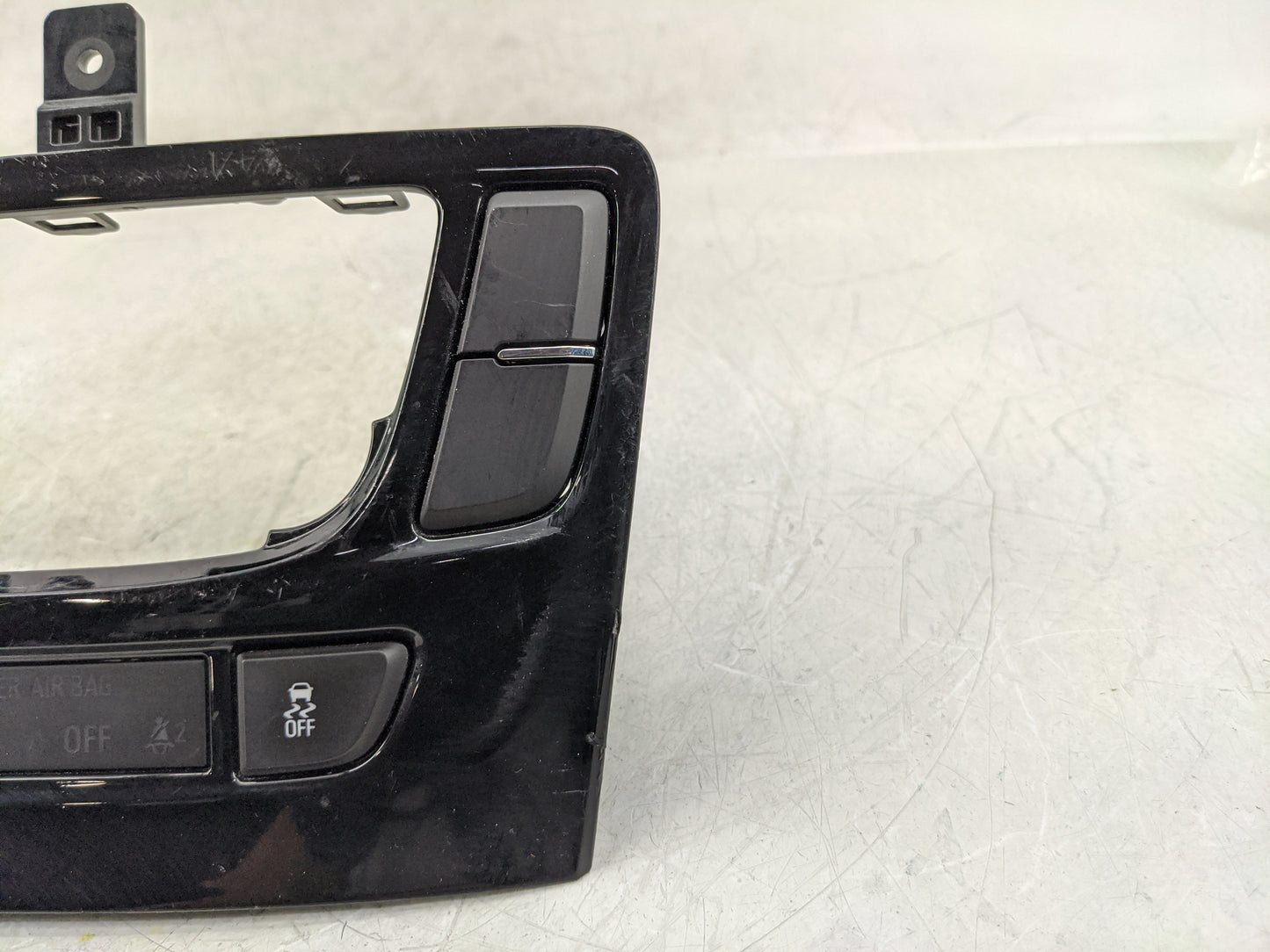 2017-2020 Buick Encore Climate Control Module Temperature AC/Heater Replacement P/N:42457912 Fits Fits 2017 2018 2019 2020 O