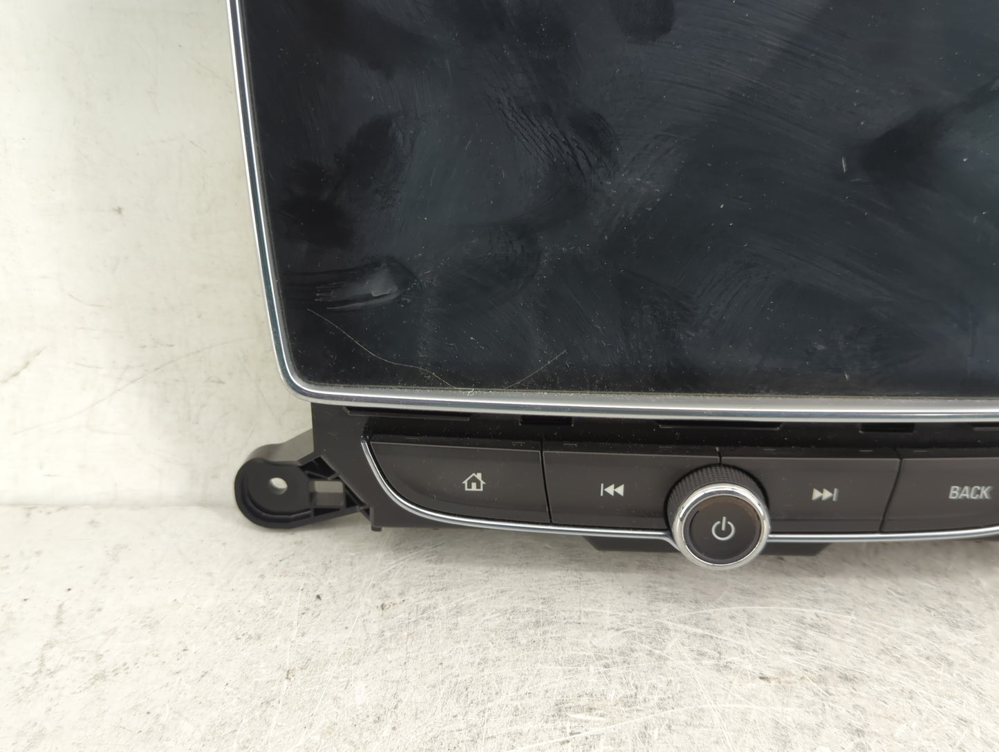 2017-2021 Buick Encore Radio AM FM Cd Player Receiver Replacement P/N:42670751 Fits Fits 2017 2018 2019 2020 2021 OEM Used A