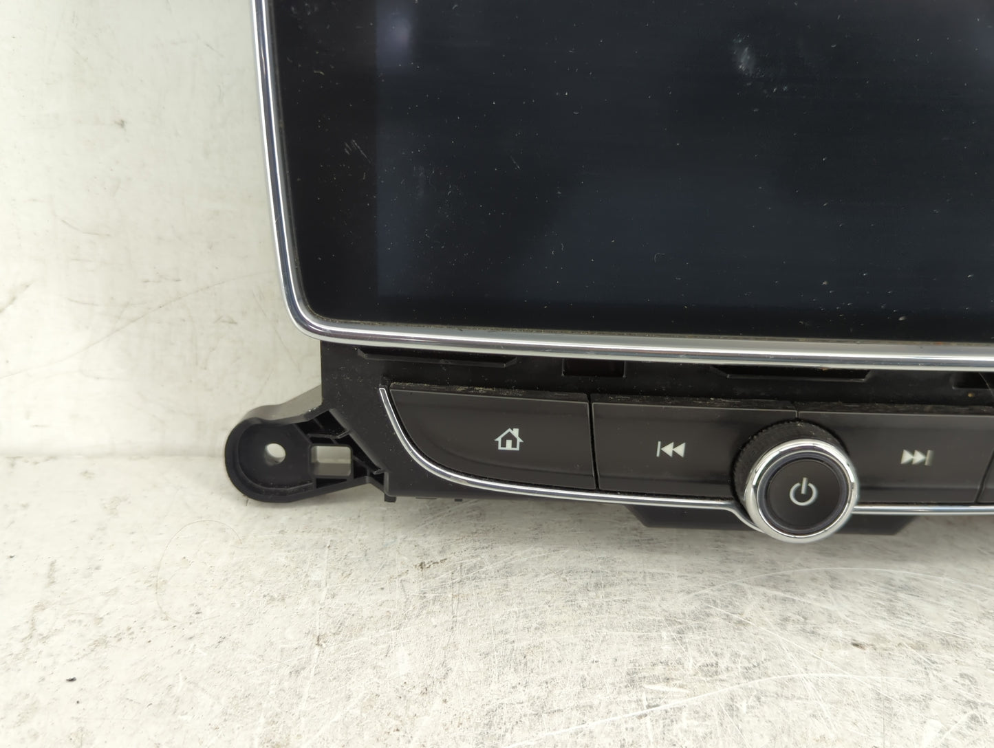 2017-2021 Buick Encore Radio Control Panel - Oemusedautoparts1.com