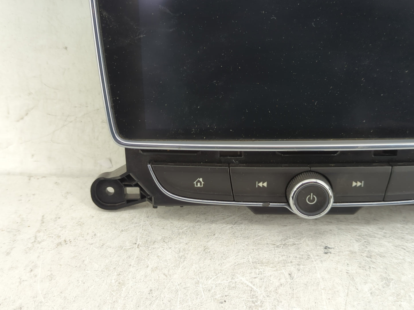 2017-2021 Buick Encore Radio Control Panel - Oemusedautoparts1.com